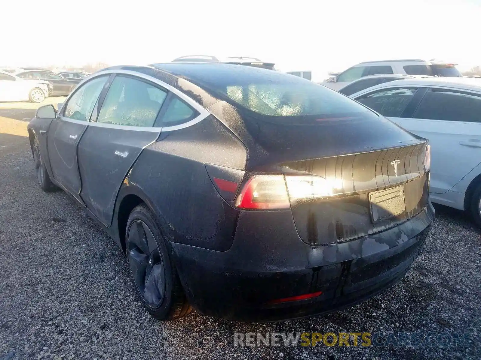 3 Photograph of a damaged car 5YJ3E1EA6KF399099 TESLA MODEL 3 2019