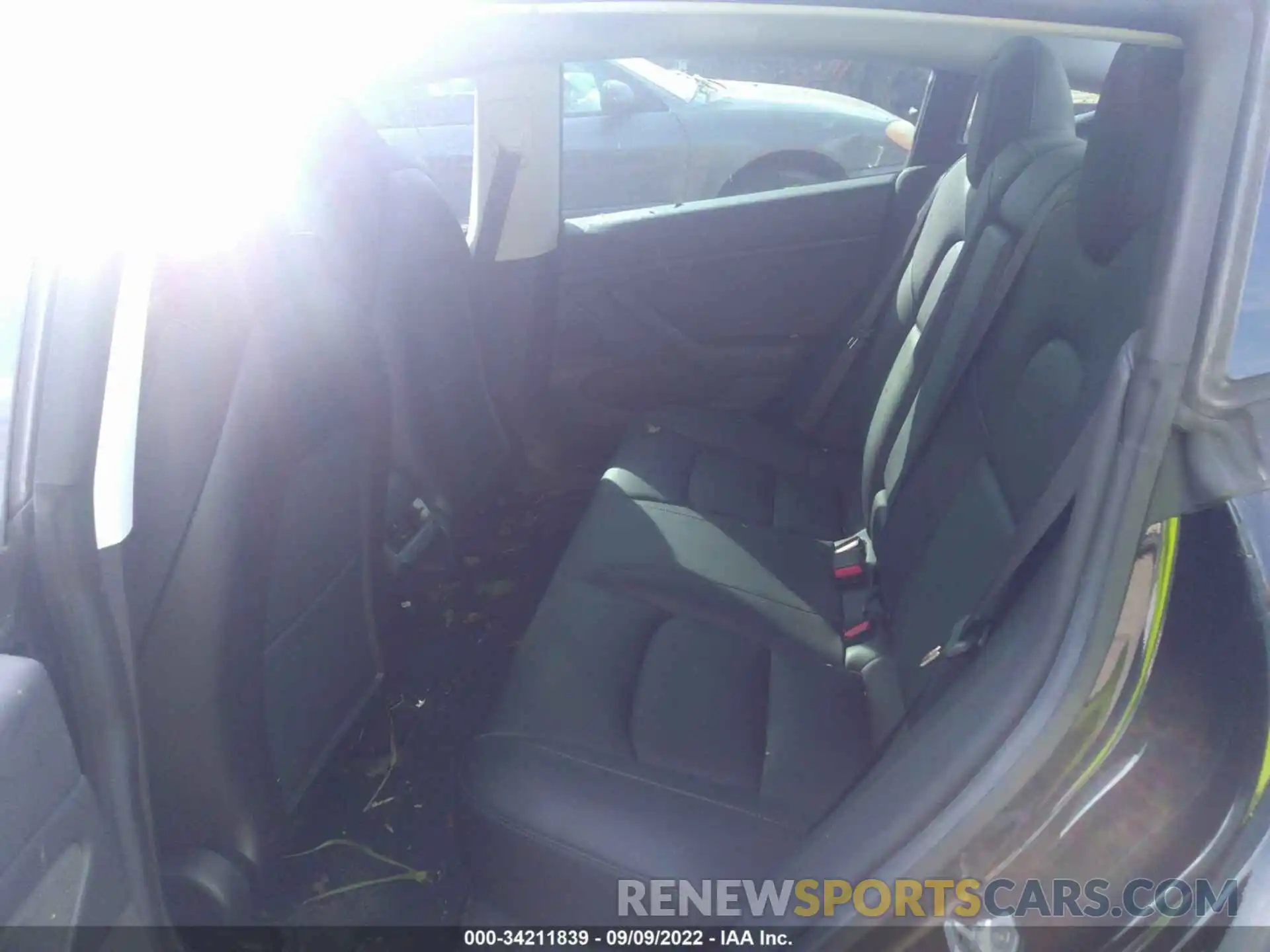 8 Photograph of a damaged car 5YJ3E1EA6KF399491 TESLA MODEL 3 2019