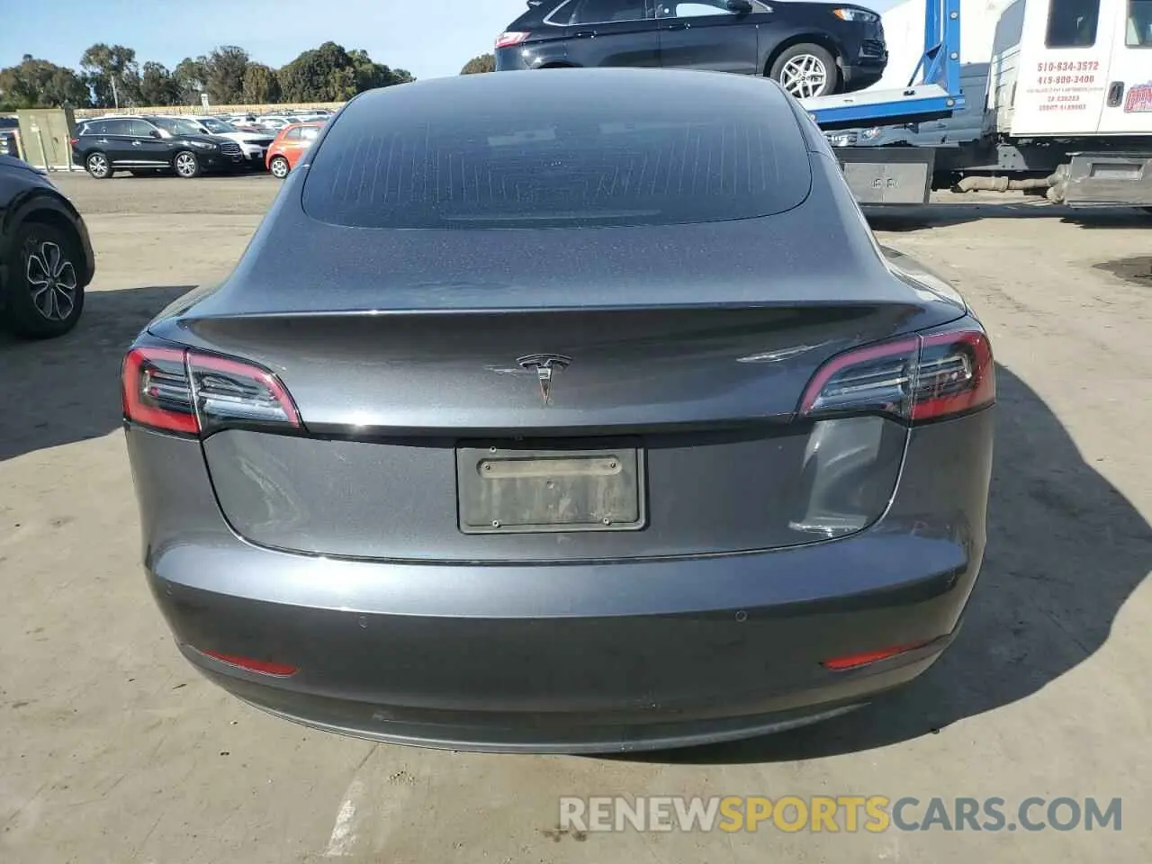 6 Photograph of a damaged car 5YJ3E1EA6KF400333 TESLA MODEL 3 2019
