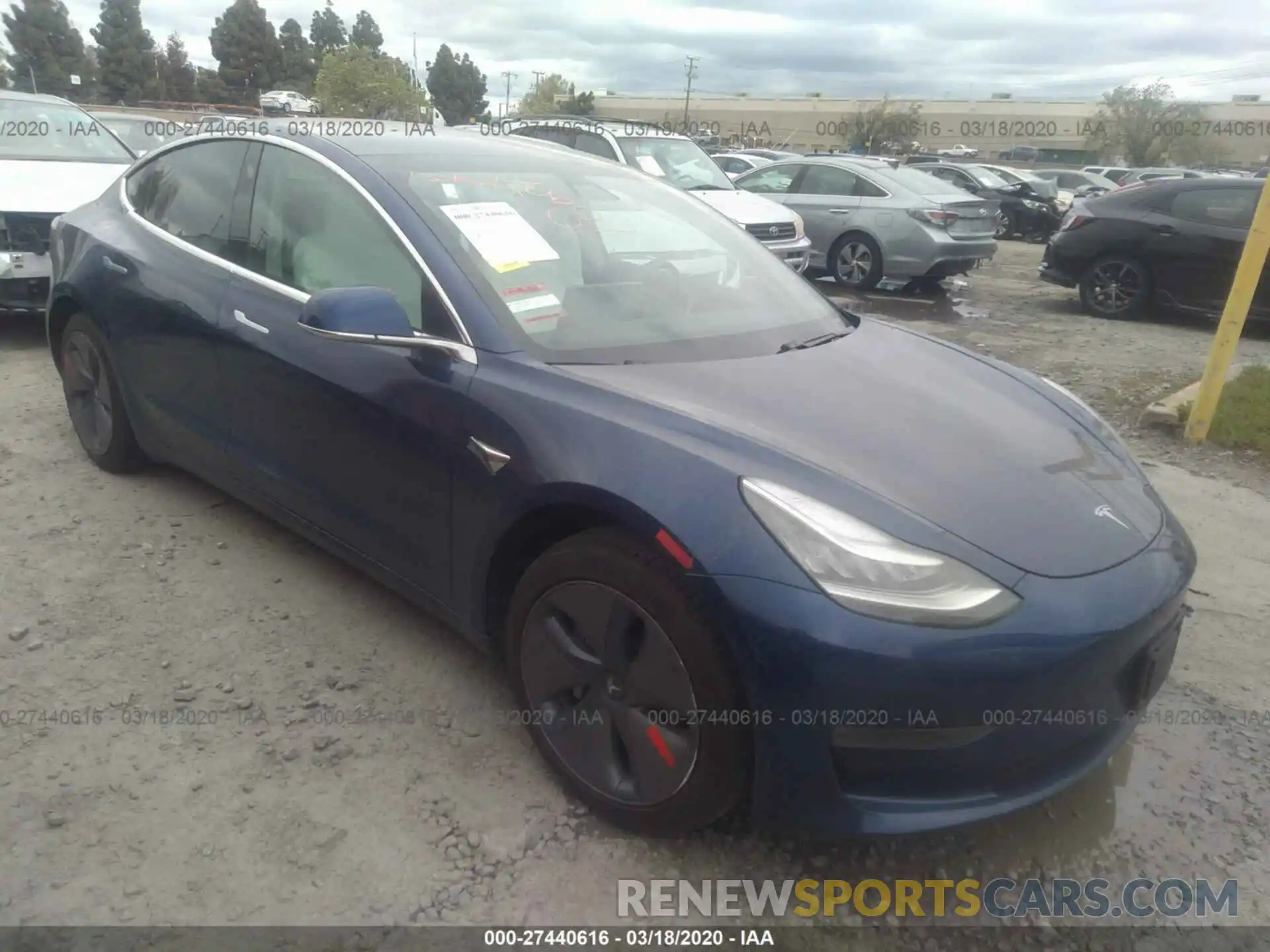 1 Photograph of a damaged car 5YJ3E1EA6KF402812 TESLA MODEL 3 2019