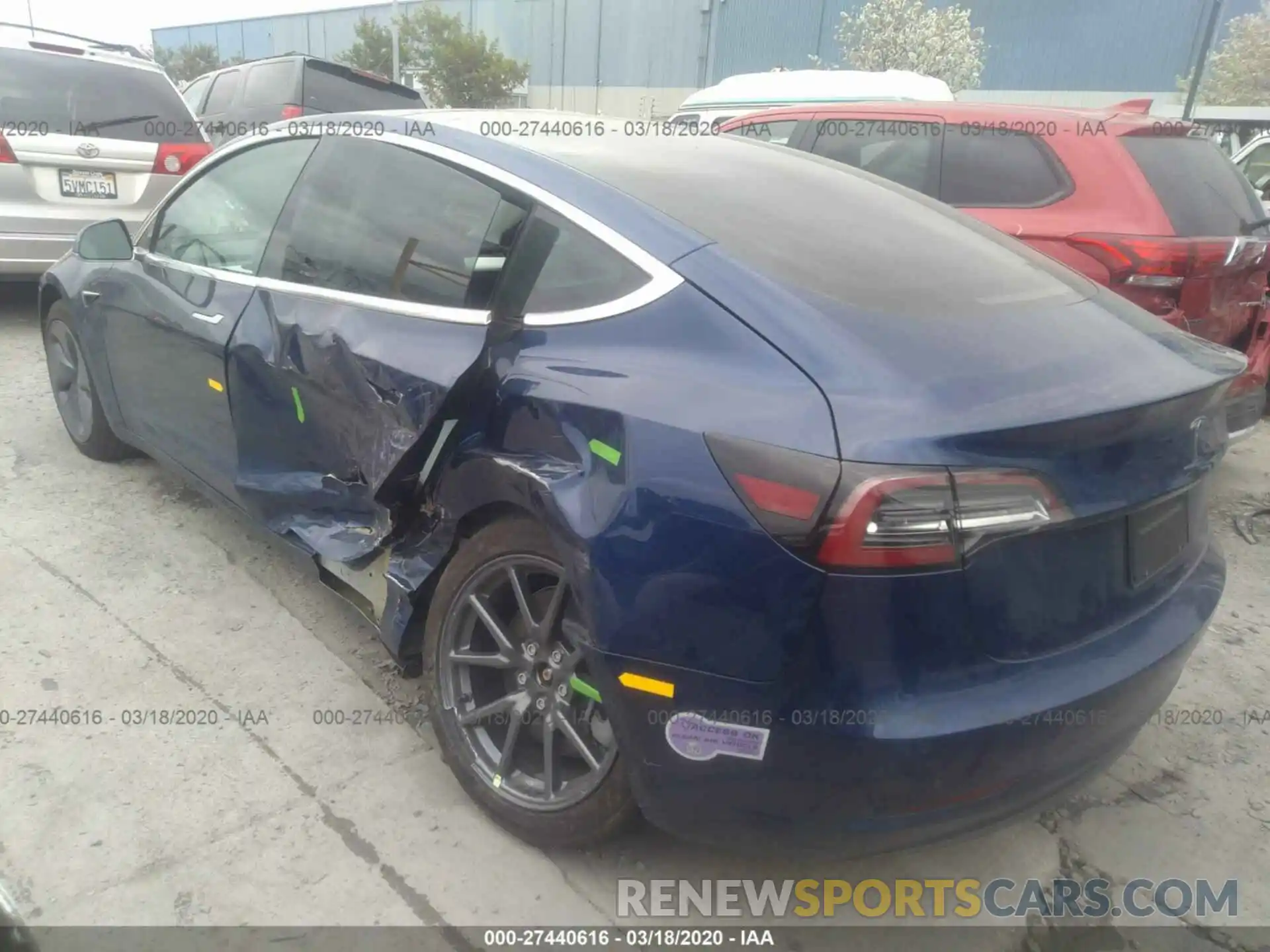 3 Photograph of a damaged car 5YJ3E1EA6KF402812 TESLA MODEL 3 2019