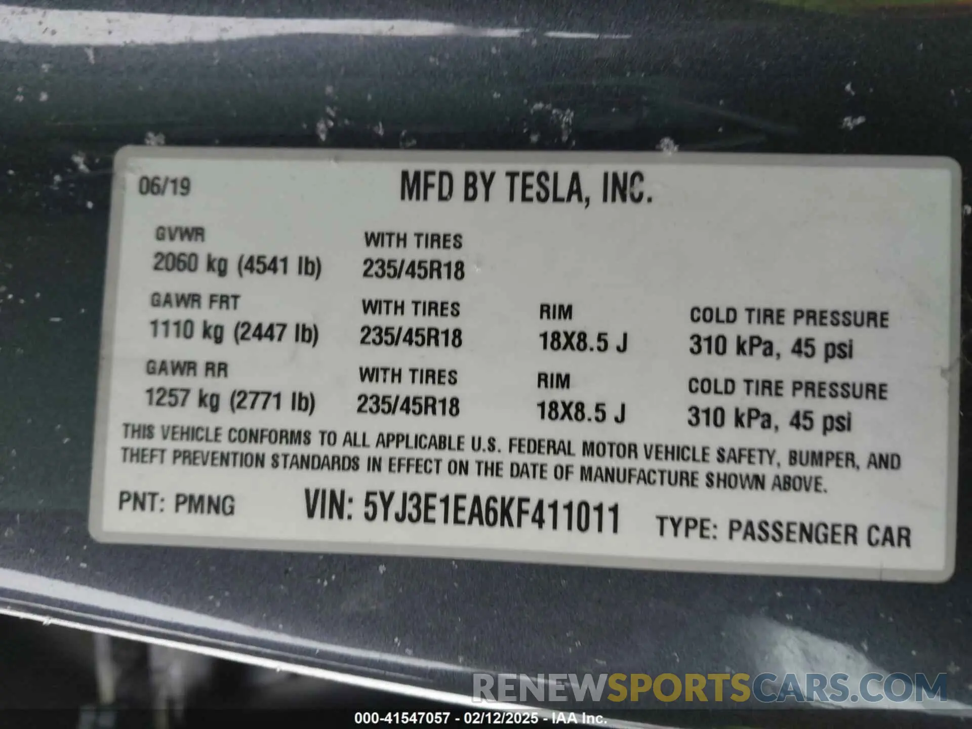 9 Photograph of a damaged car 5YJ3E1EA6KF411011 TESLA MODEL 3 2019