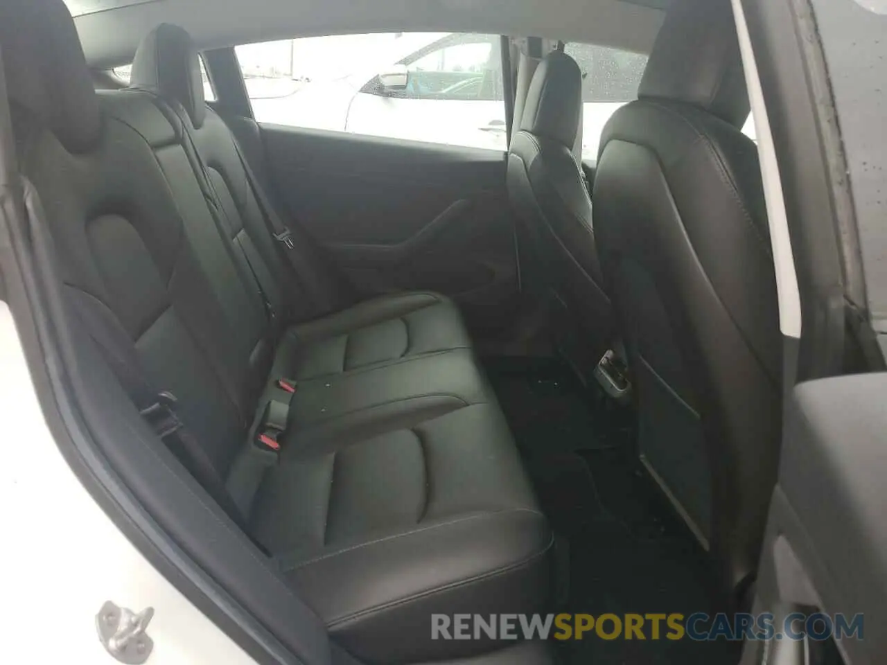 10 Photograph of a damaged car 5YJ3E1EA6KF412224 TESLA MODEL 3 2019