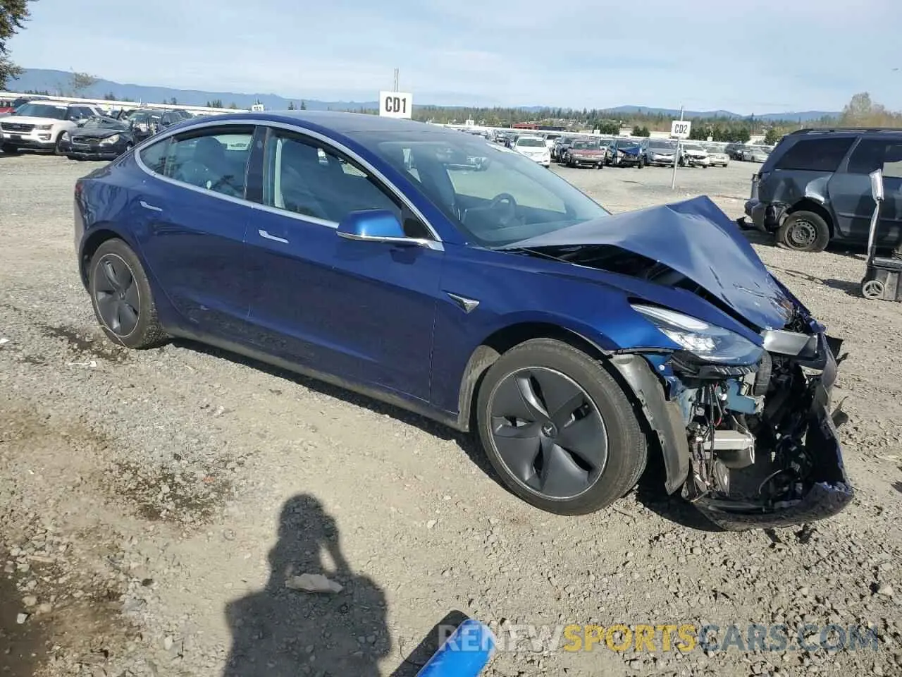 4 Photograph of a damaged car 5YJ3E1EA6KF476165 TESLA MODEL 3 2019