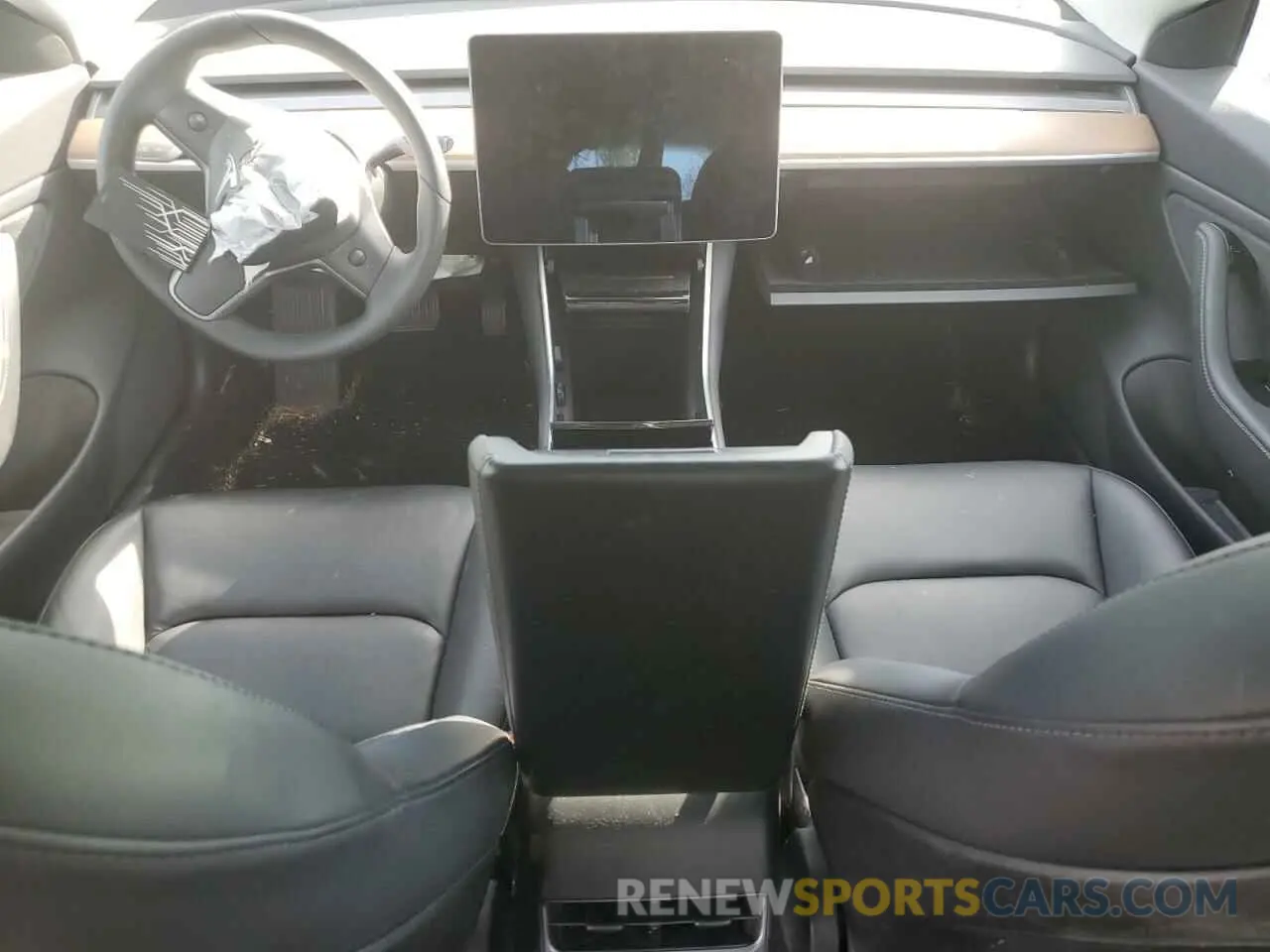 8 Photograph of a damaged car 5YJ3E1EA6KF476165 TESLA MODEL 3 2019