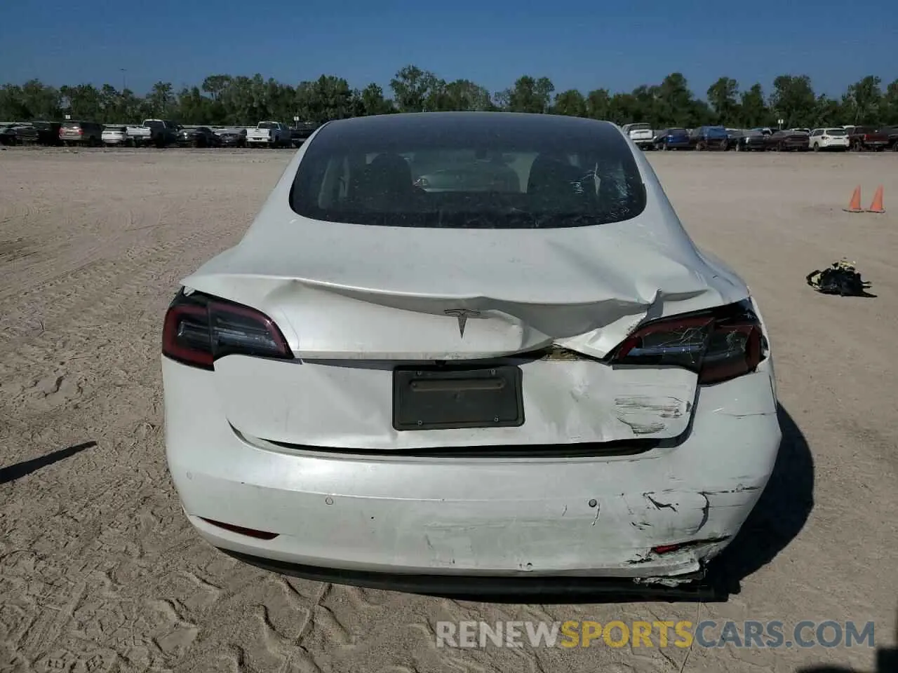 6 Photograph of a damaged car 5YJ3E1EA6KF476649 TESLA MODEL 3 2019