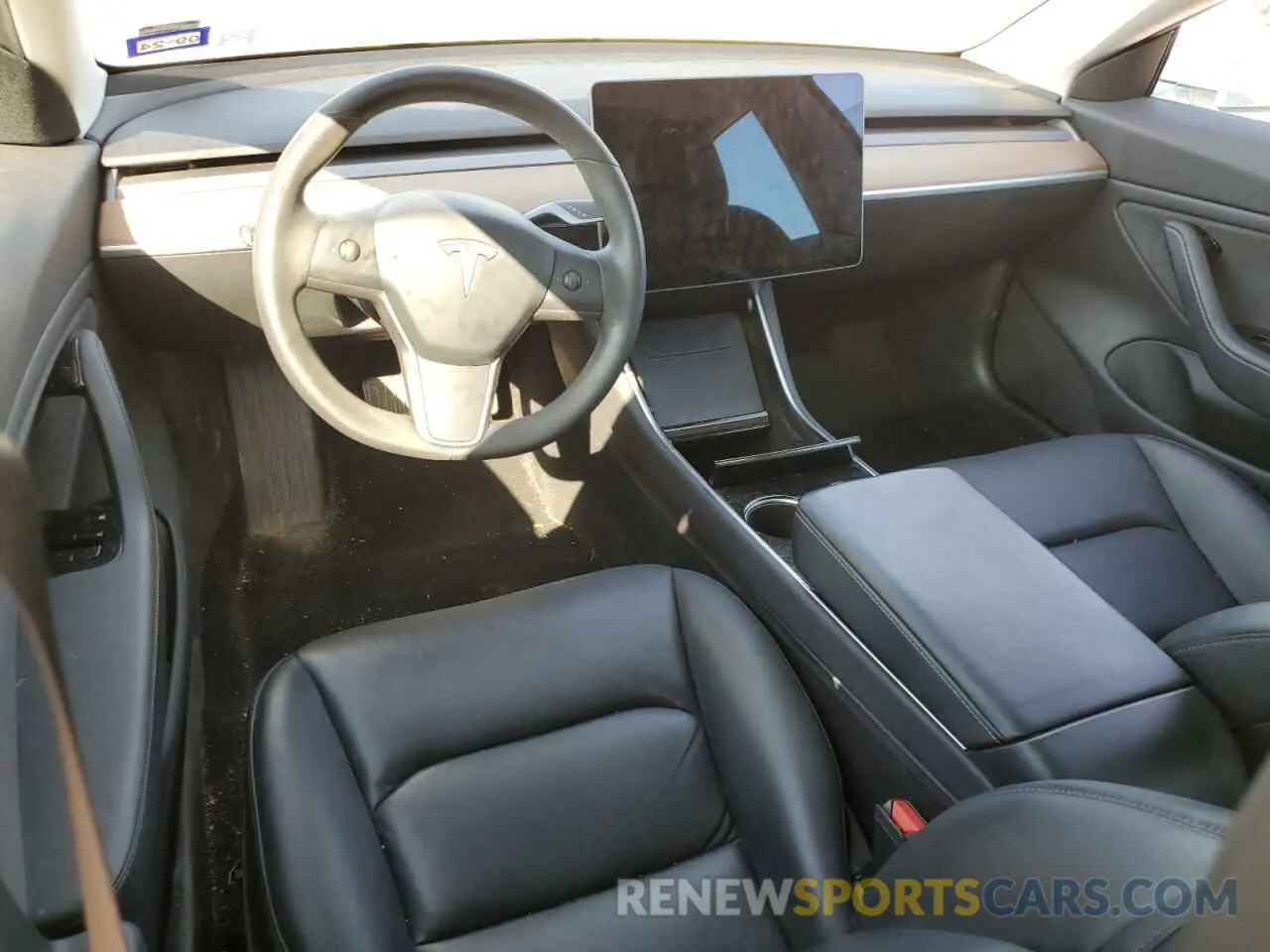 8 Photograph of a damaged car 5YJ3E1EA6KF476649 TESLA MODEL 3 2019