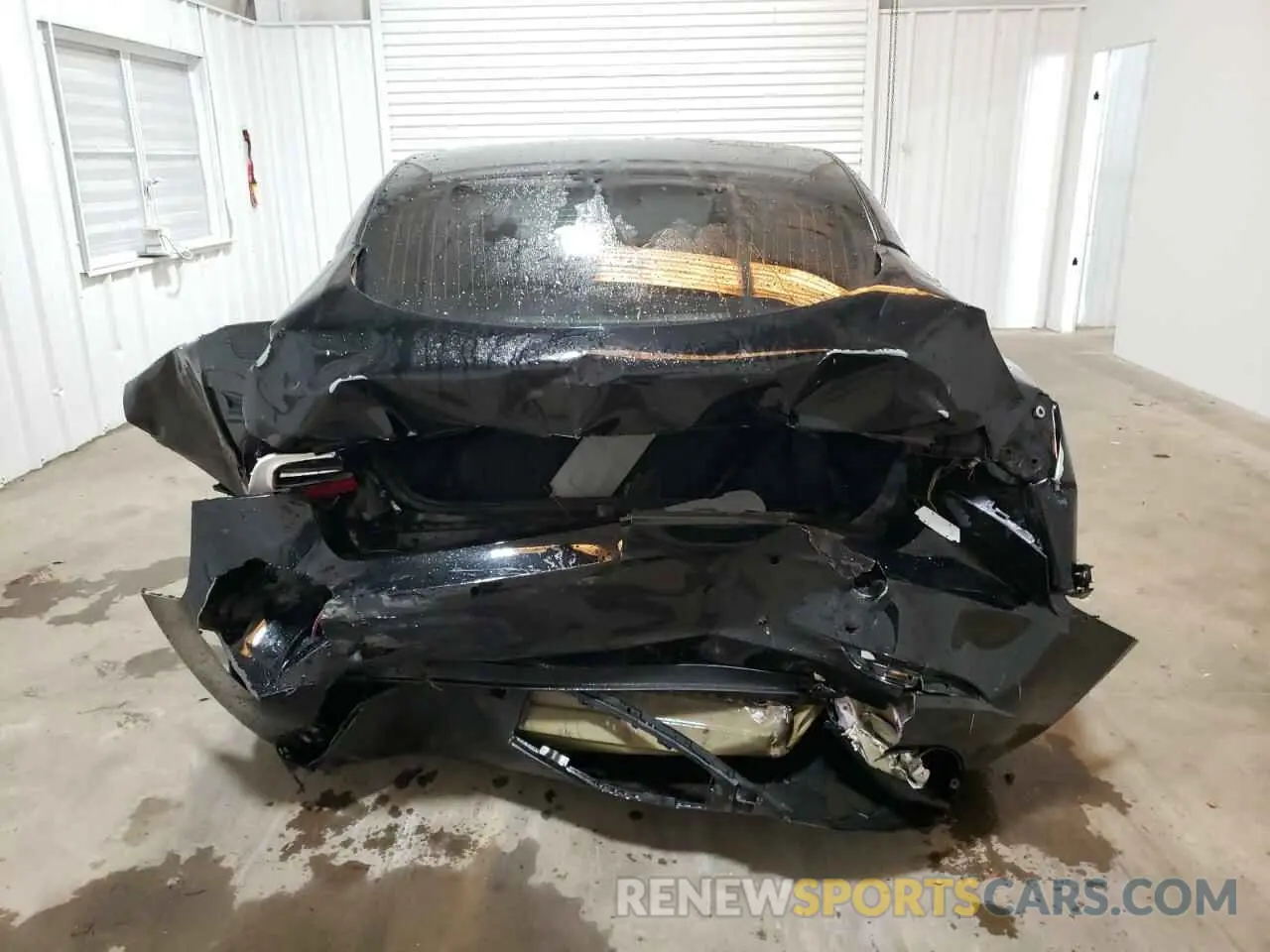 6 Photograph of a damaged car 5YJ3E1EA6KF482452 TESLA MODEL 3 2019