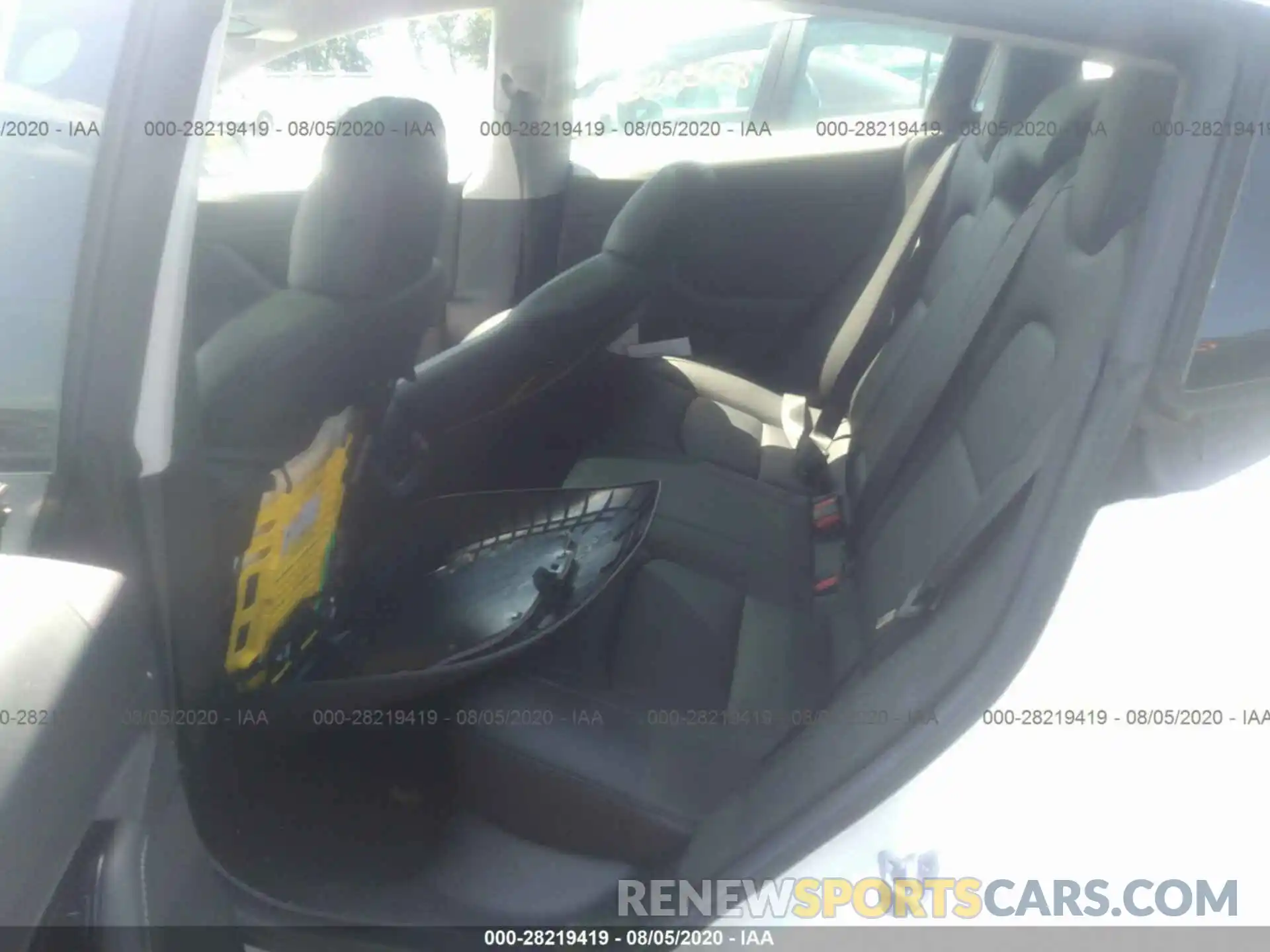 8 Photograph of a damaged car 5YJ3E1EA6KF482953 TESLA MODEL 3 2019