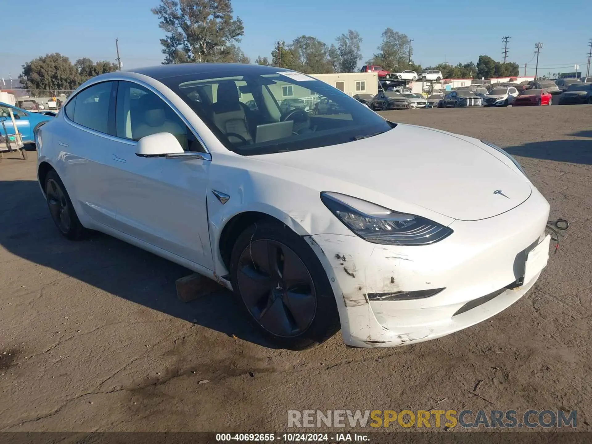 1 Photograph of a damaged car 5YJ3E1EA6KF485190 TESLA MODEL 3 2019