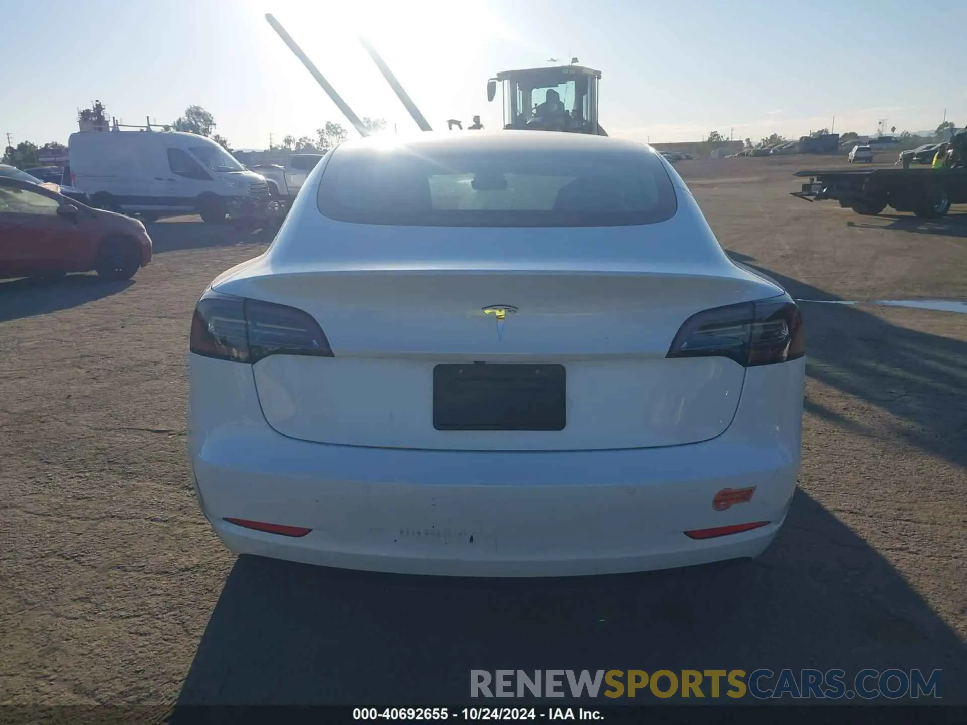16 Photograph of a damaged car 5YJ3E1EA6KF485190 TESLA MODEL 3 2019
