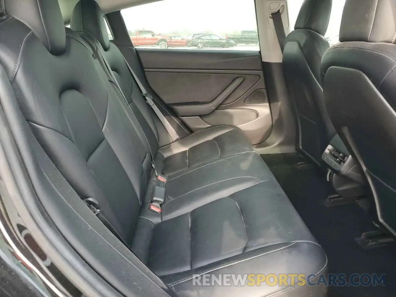 10 Photograph of a damaged car 5YJ3E1EA7KF296824 TESLA MODEL 3 2019