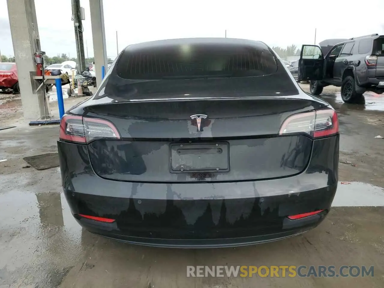 6 Photograph of a damaged car 5YJ3E1EA7KF296824 TESLA MODEL 3 2019
