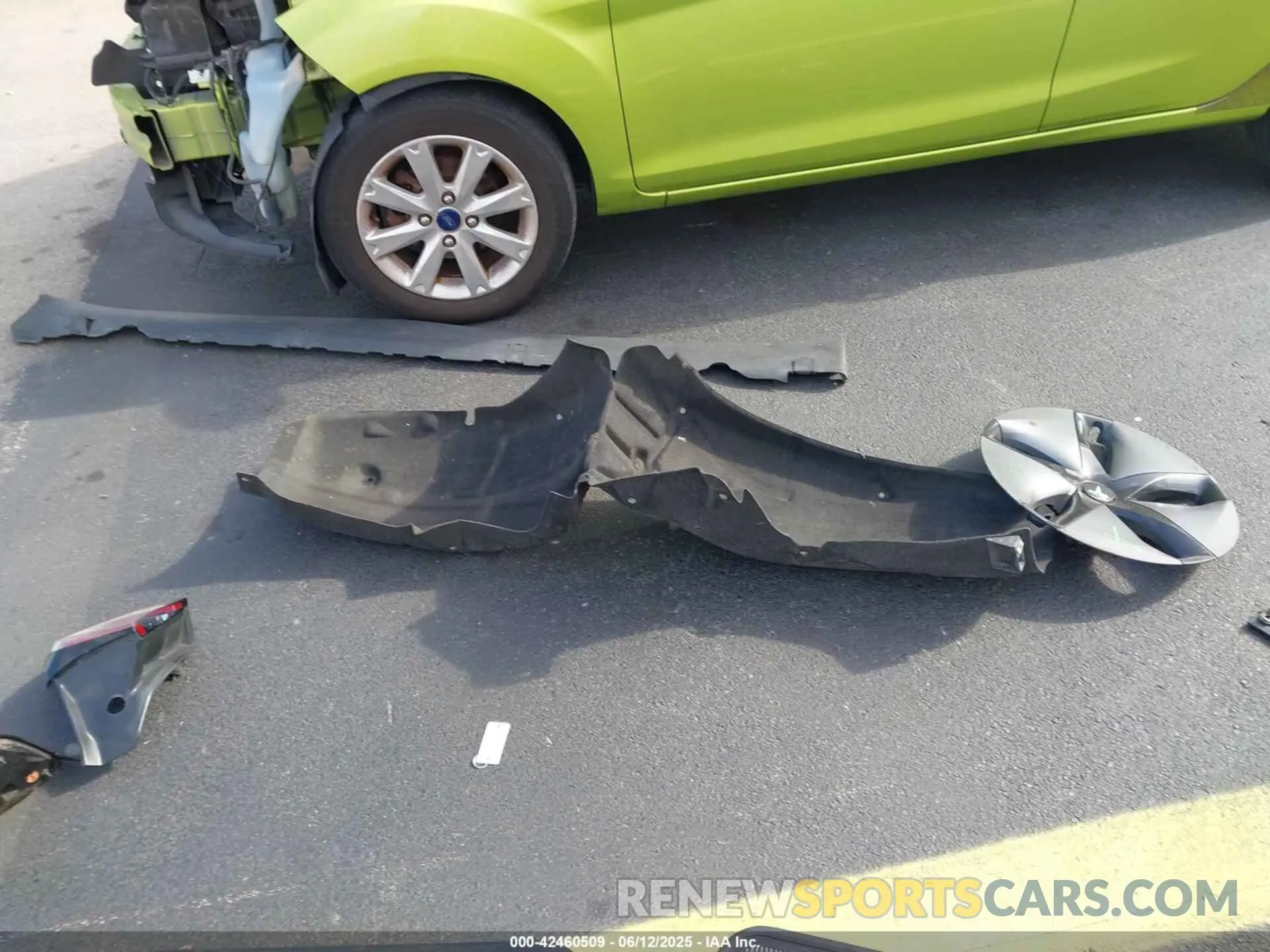 12 Photograph of a damaged car 5YJ3E1EA7KF298301 TESLA MODEL 3 2019