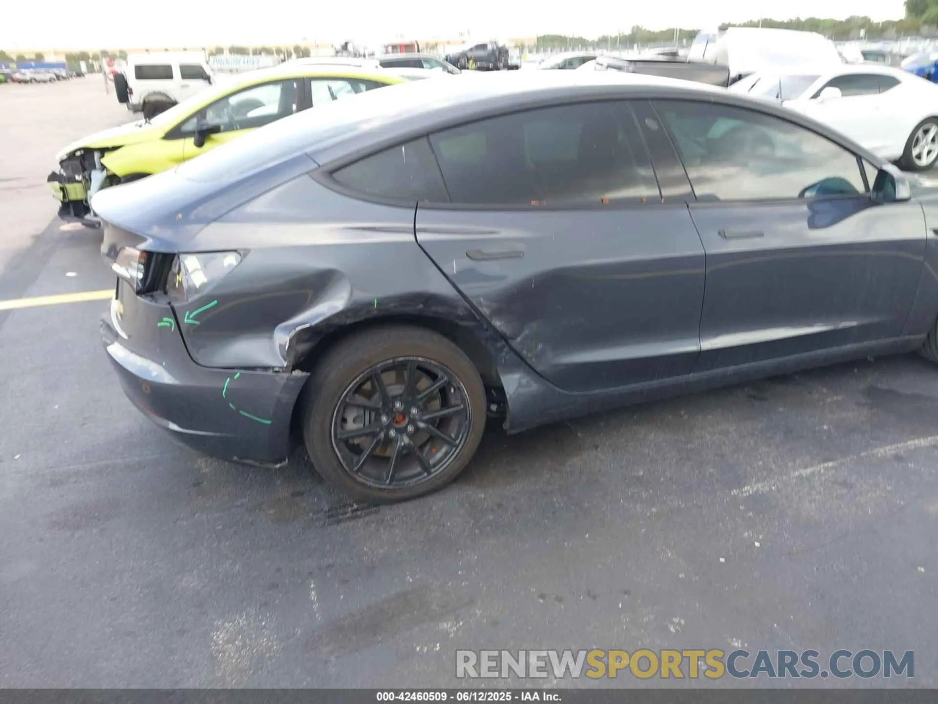 6 Photograph of a damaged car 5YJ3E1EA7KF298301 TESLA MODEL 3 2019