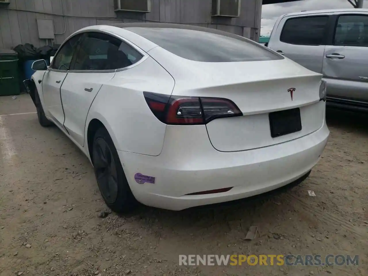 3 Photograph of a damaged car 5YJ3E1EA7KF299870 TESLA MODEL 3 2019