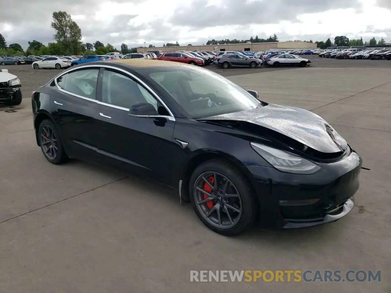 4 Photograph of a damaged car 5YJ3E1EA7KF304386 TESLA MODEL 3 2019