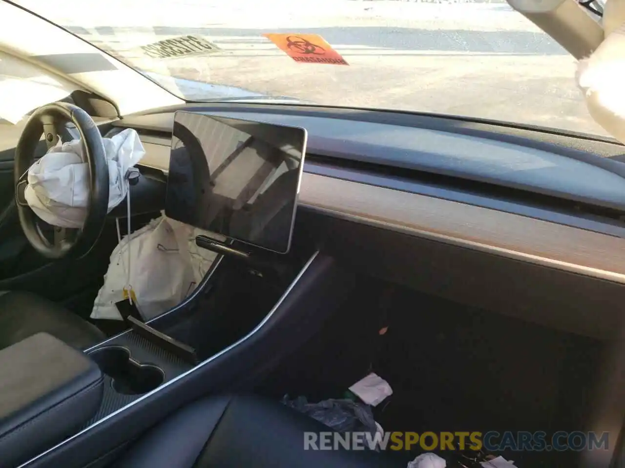 9 Photograph of a damaged car 5YJ3E1EA7KF306560 TESLA MODEL 3 2019