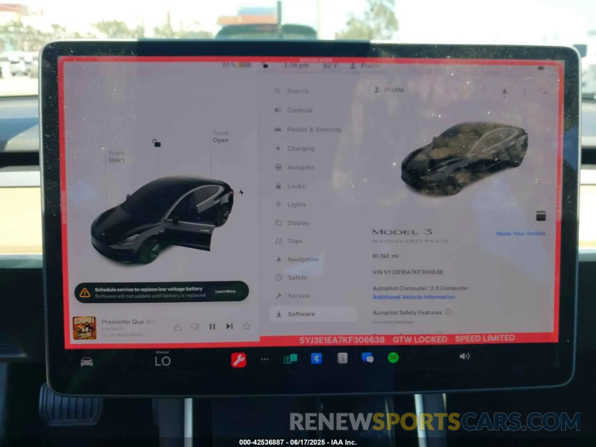 18 Photograph of a damaged car 5YJ3E1EA7KF306638 TESLA MODEL 3 2019