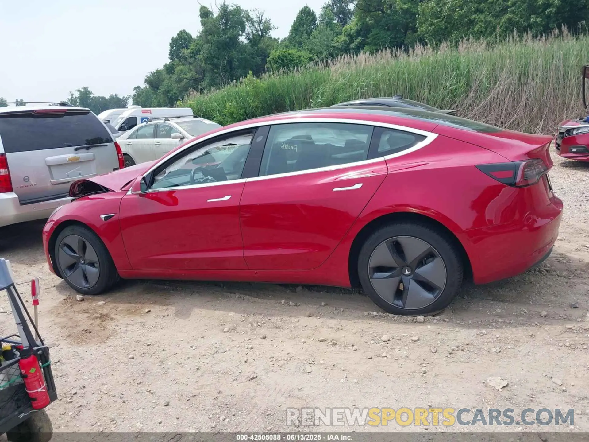 15 Photograph of a damaged car 5YJ3E1EA7KF308437 TESLA MODEL 3 2019