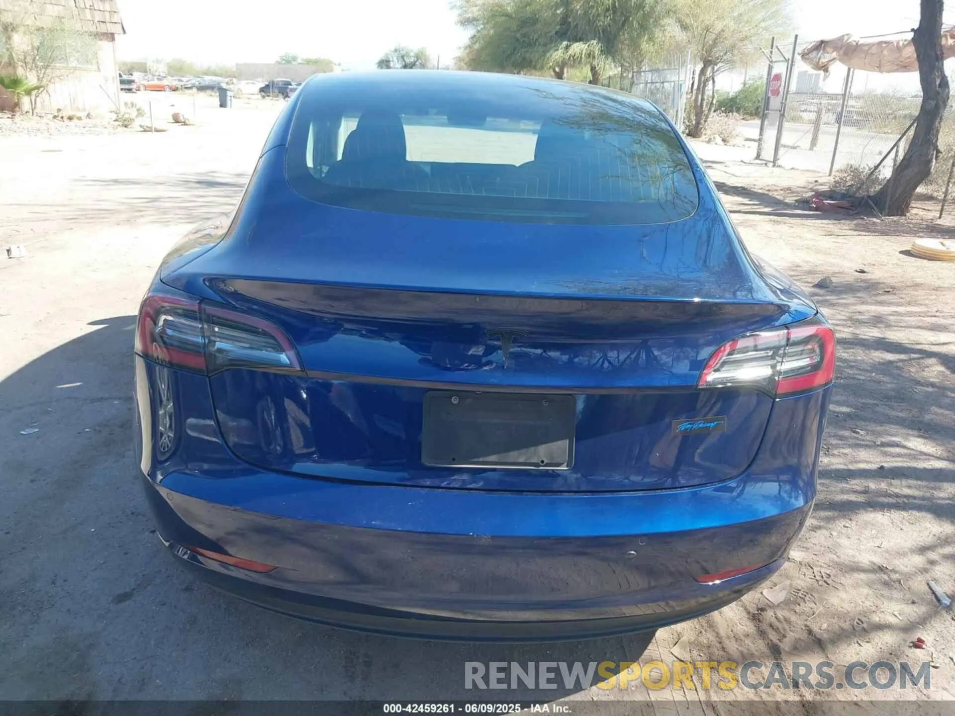 16 Photograph of a damaged car 5YJ3E1EA7KF308860 TESLA MODEL 3 2019