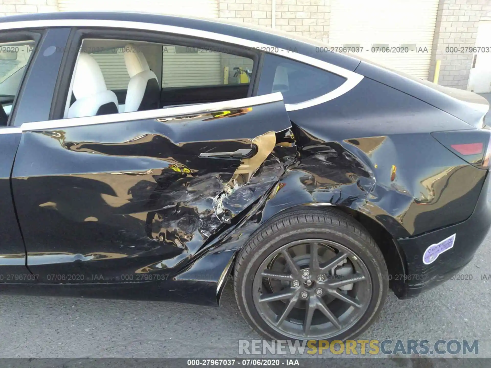 6 Photograph of a damaged car 5YJ3E1EA7KF312102 TESLA MODEL 3 2019