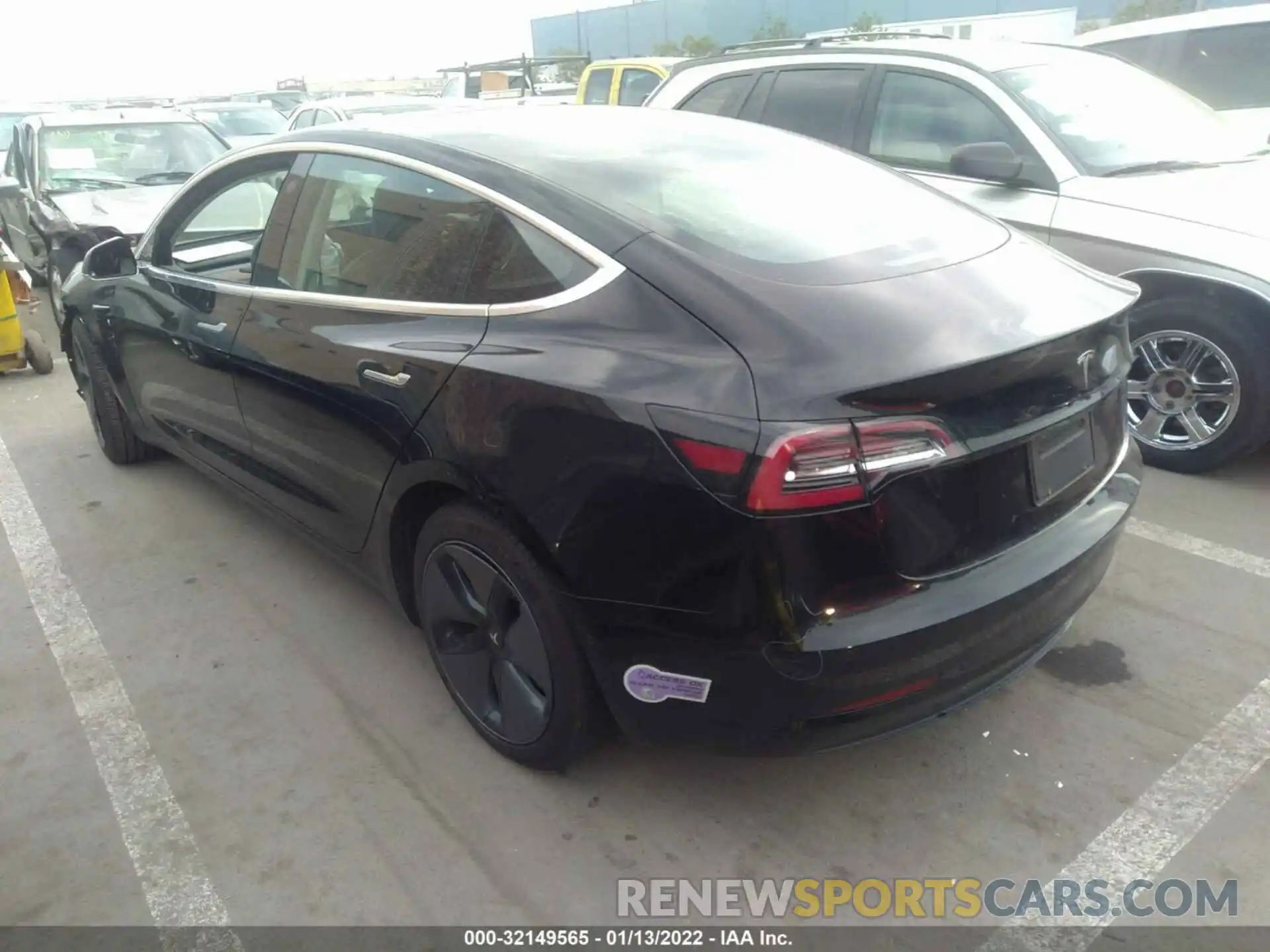 3 Photograph of a damaged car 5YJ3E1EA7KF313377 TESLA MODEL 3 2019