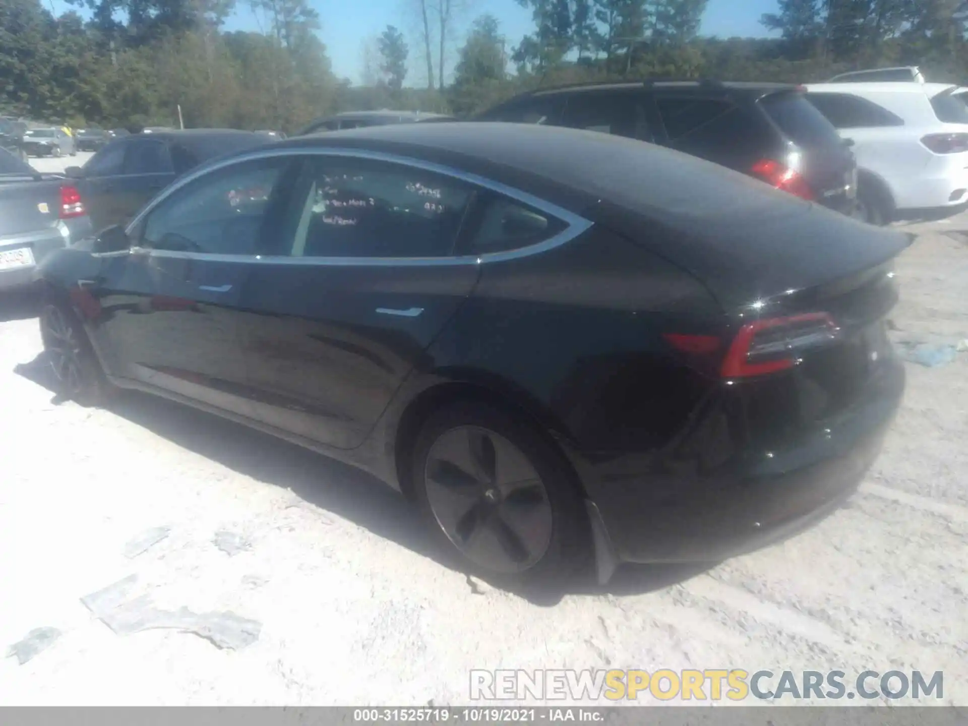 3 Photograph of a damaged car 5YJ3E1EA7KF316909 TESLA MODEL 3 2019