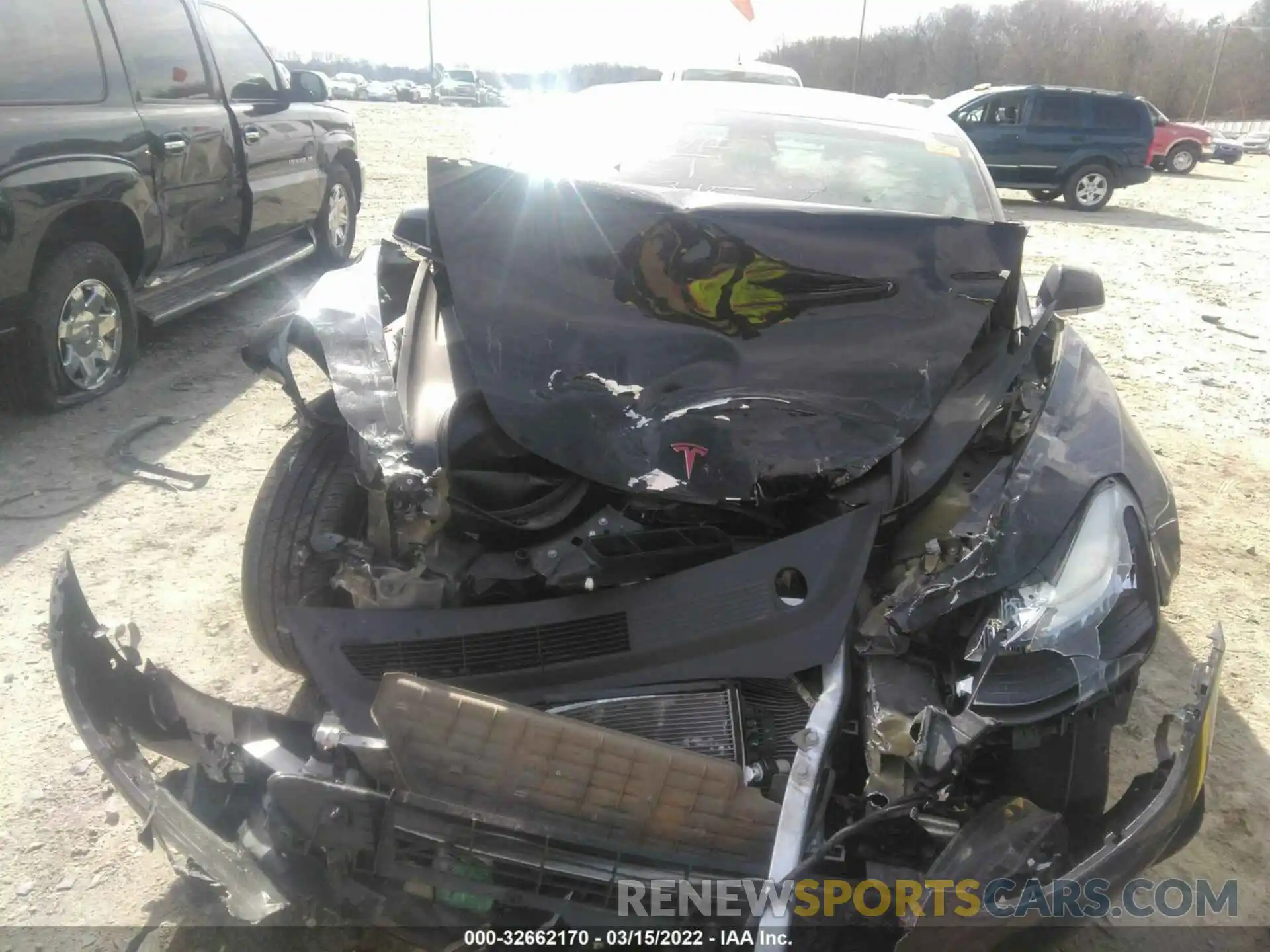 10 Photograph of a damaged car 5YJ3E1EA7KF317557 TESLA MODEL 3 2019