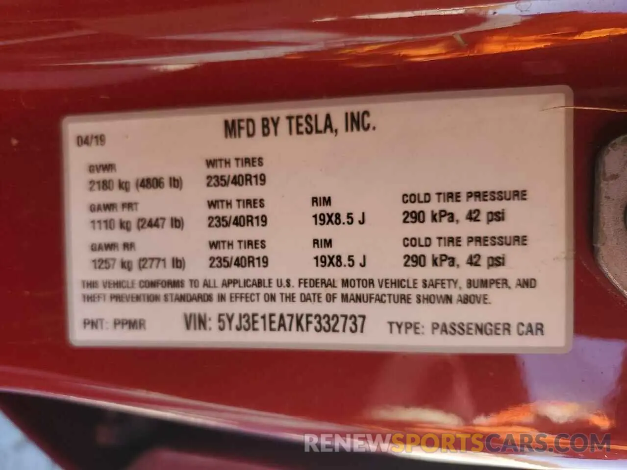 13 Photograph of a damaged car 5YJ3E1EA7KF332737 TESLA MODEL 3 2019