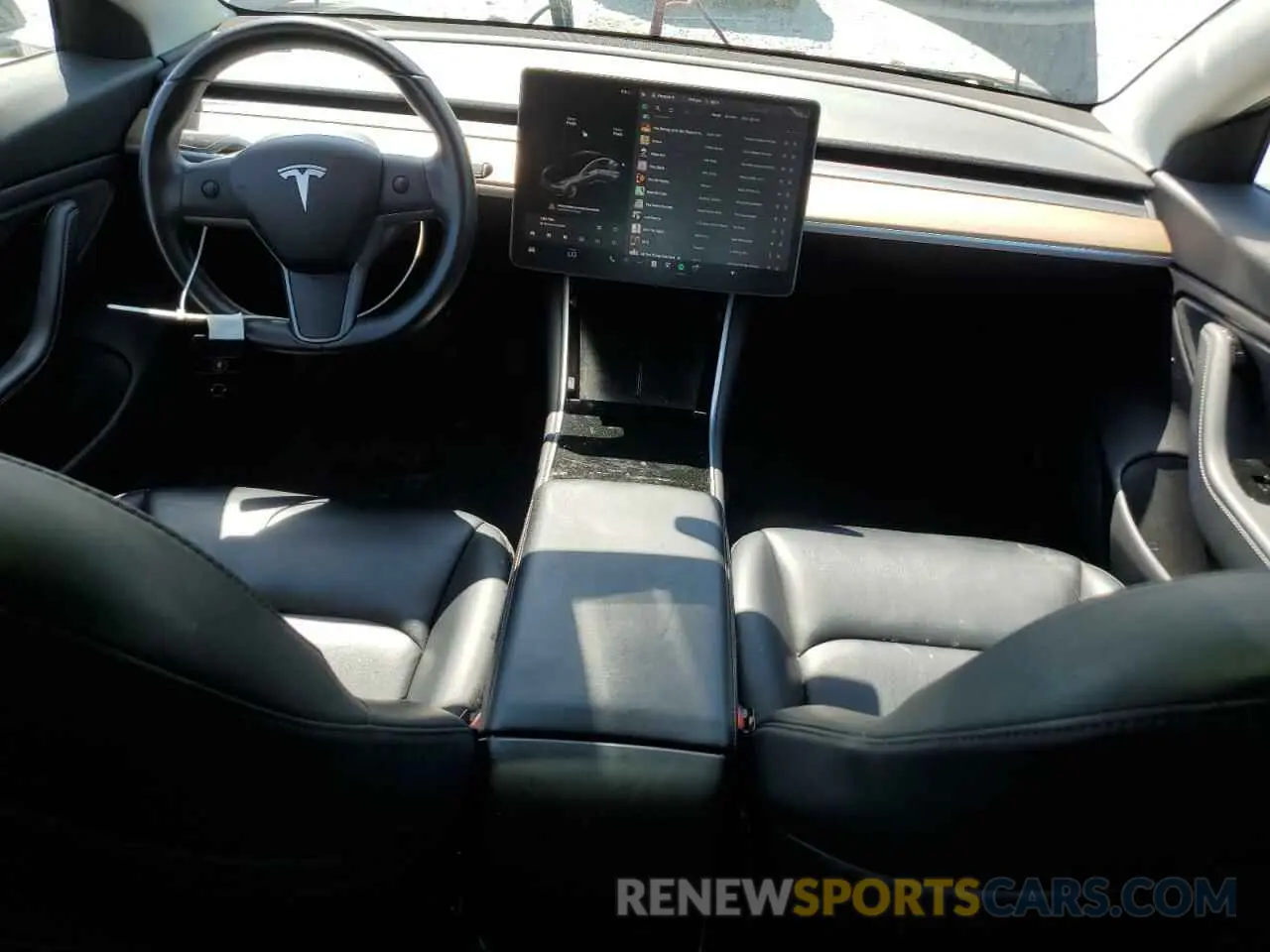 8 Photograph of a damaged car 5YJ3E1EA7KF397524 TESLA MODEL 3 2019