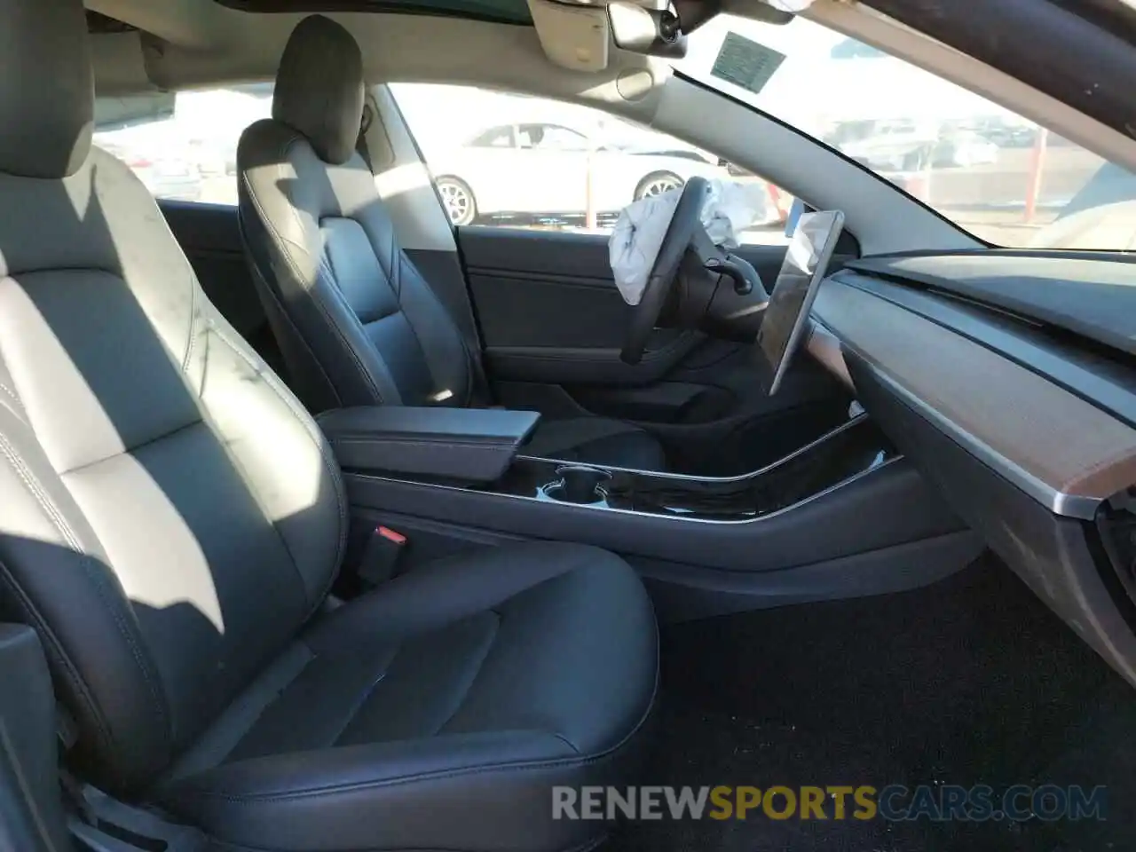 5 Photograph of a damaged car 5YJ3E1EA7KF400275 TESLA MODEL 3 2019