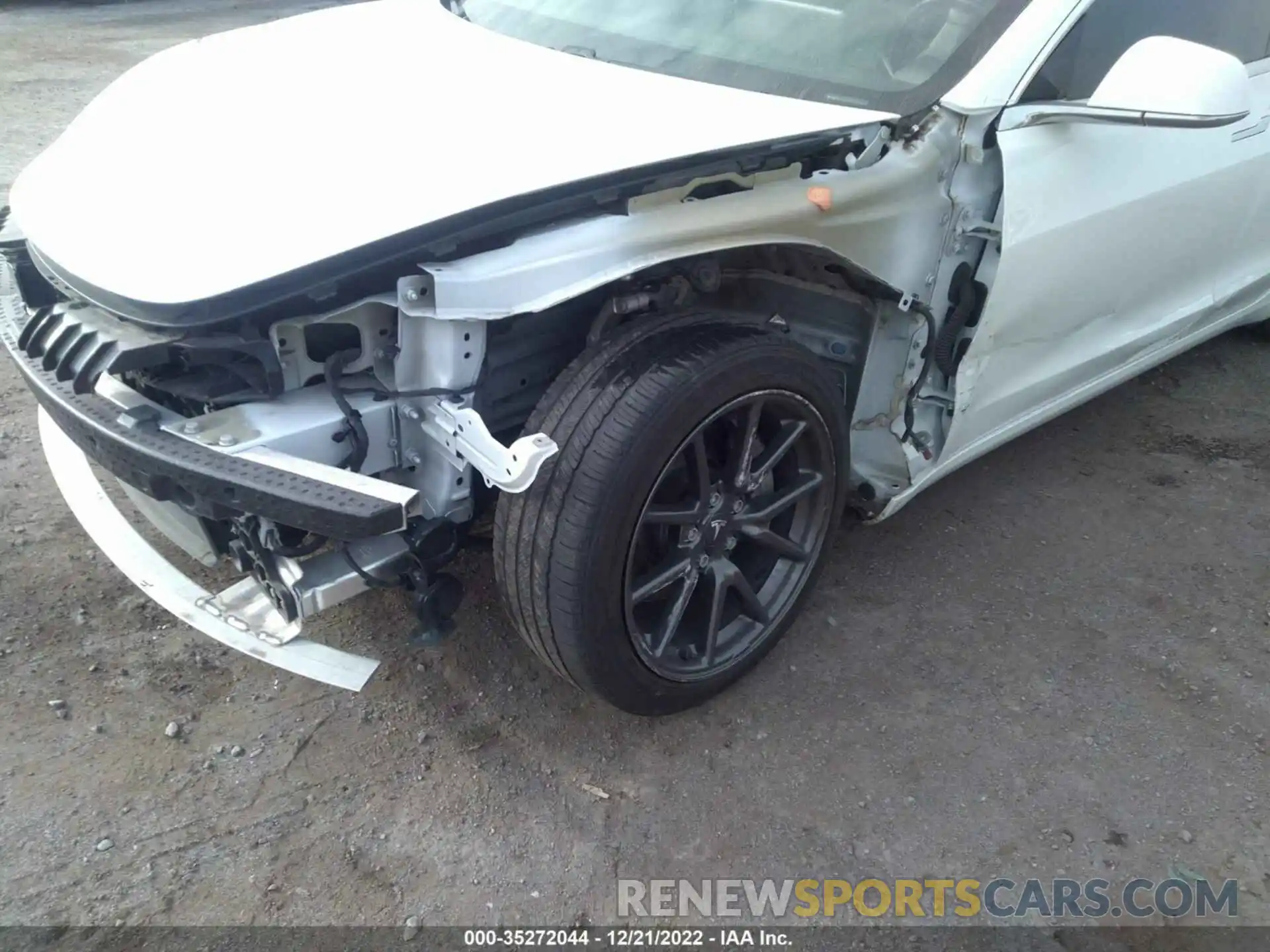 6 Photograph of a damaged car 5YJ3E1EA7KF401149 TESLA MODEL 3 2019