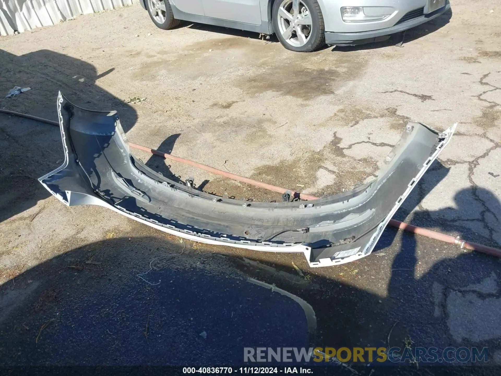 20 Photograph of a damaged car 5YJ3E1EA7KF401541 TESLA MODEL 3 2019