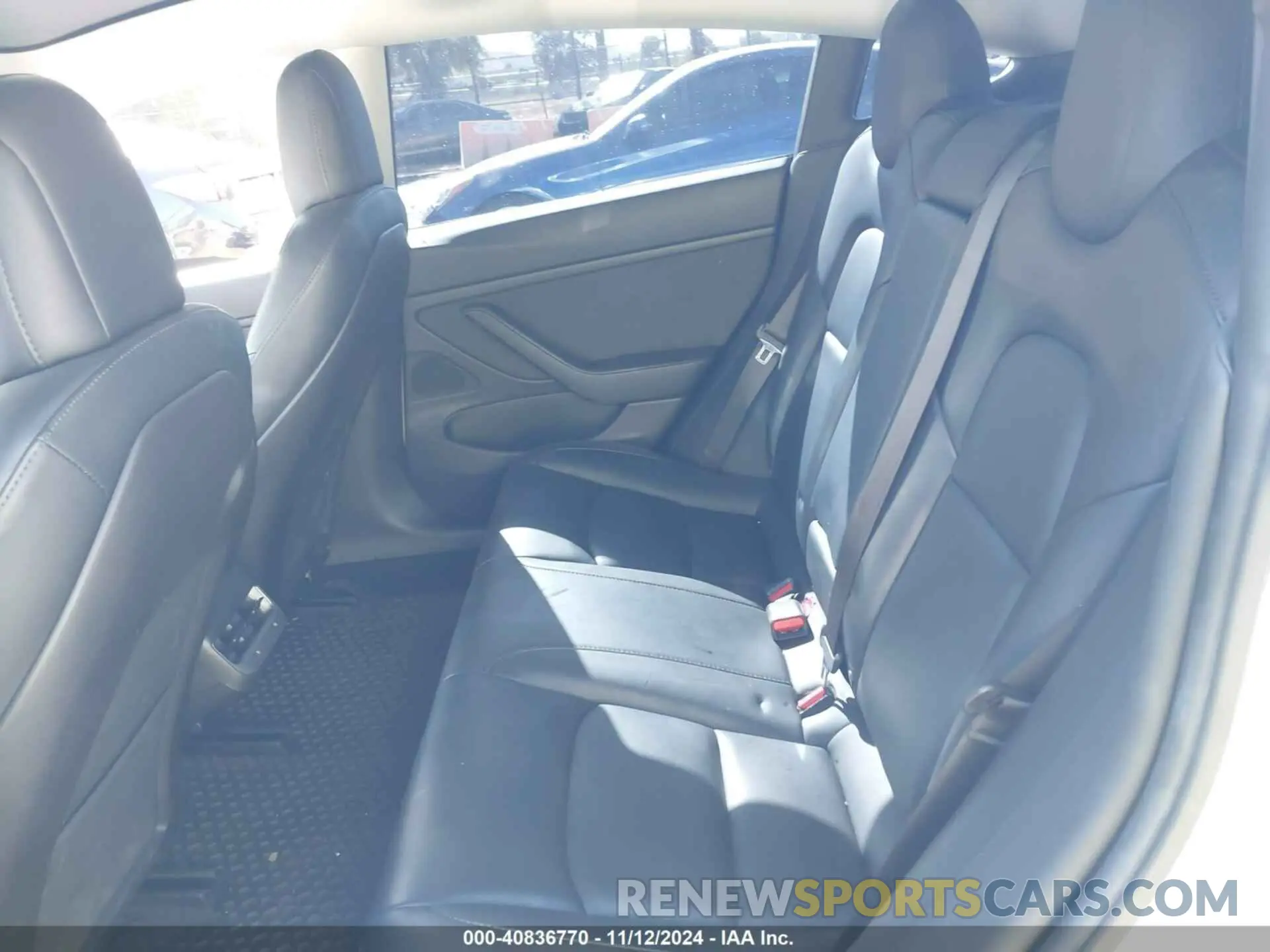 8 Photograph of a damaged car 5YJ3E1EA7KF401541 TESLA MODEL 3 2019