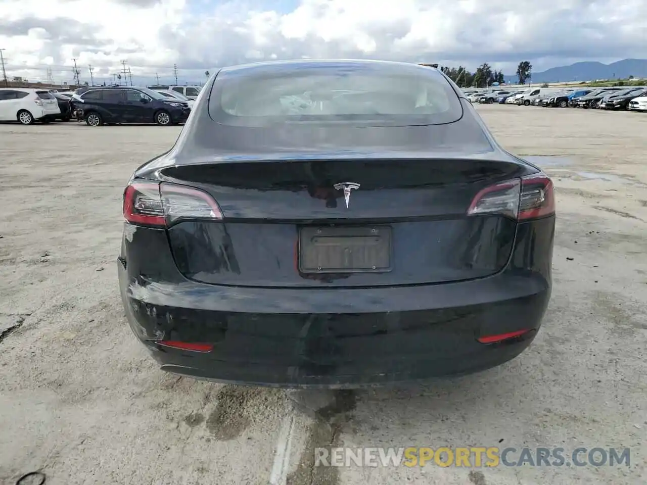 6 Photograph of a damaged car 5YJ3E1EA7KF409753 TESLA MODEL 3 2019