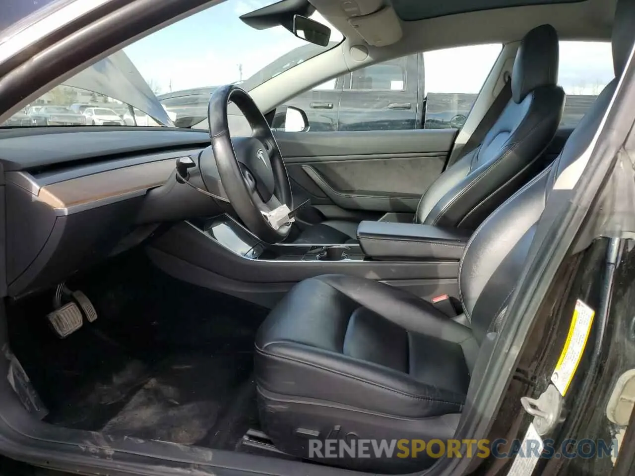 7 Photograph of a damaged car 5YJ3E1EA7KF420025 TESLA MODEL 3 2019