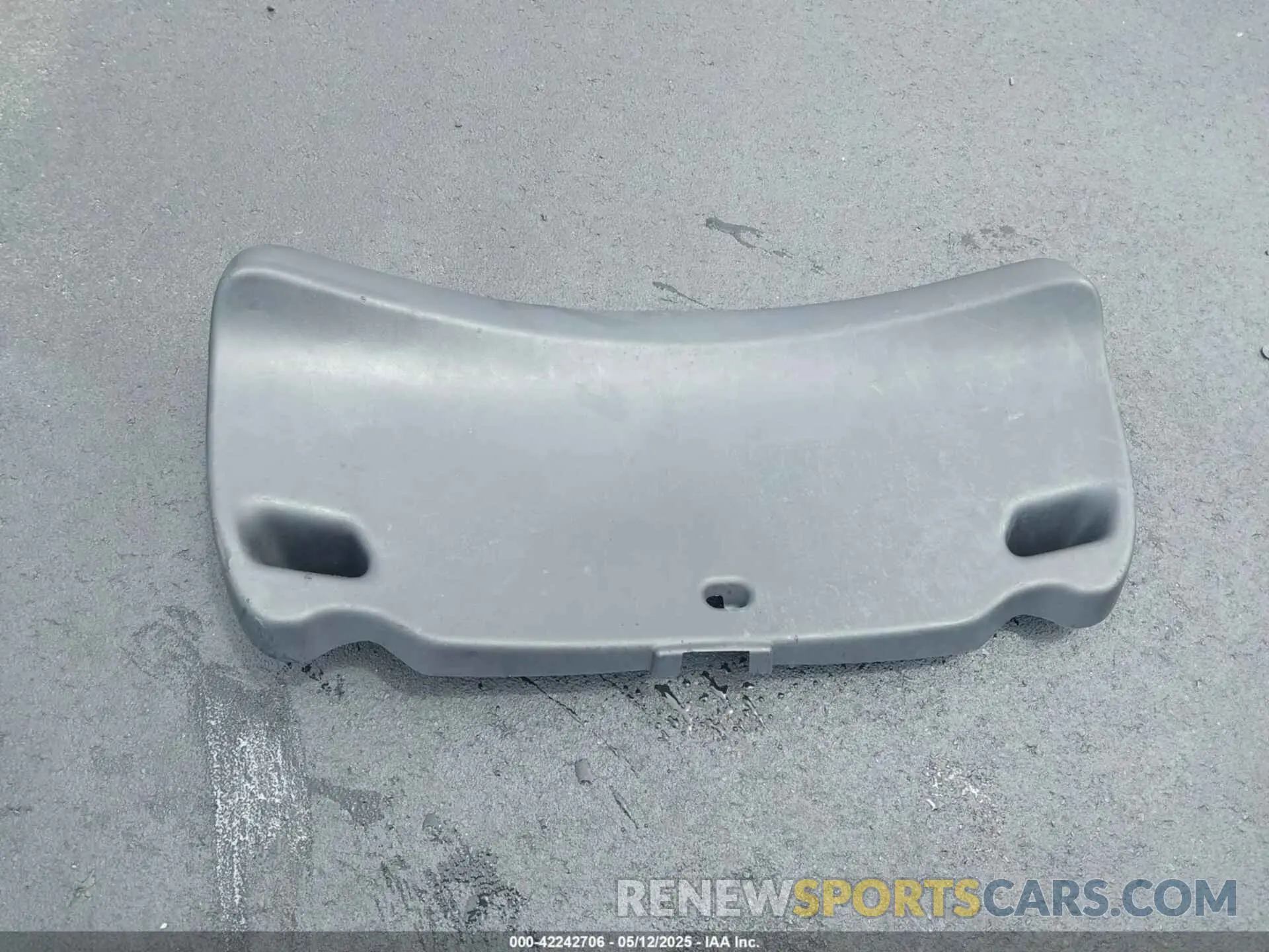 11 Photograph of a damaged car 5YJ3E1EA7KF431980 TESLA MODEL 3 2019