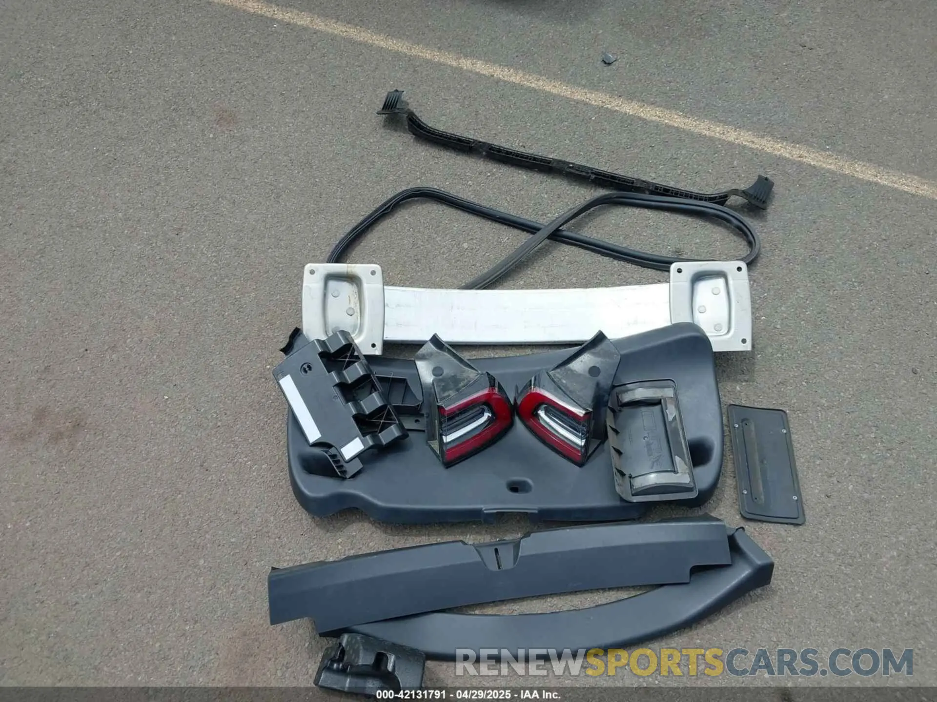 12 Photograph of a damaged car 5YJ3E1EA7KF445166 TESLA MODEL 3 2019
