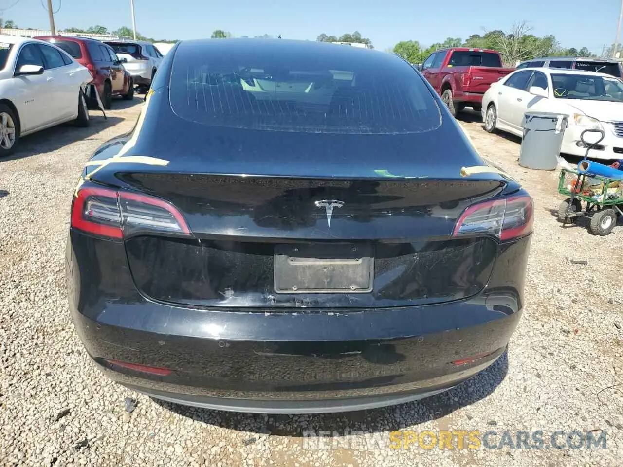 6 Photograph of a damaged car 5YJ3E1EA7KF484369 TESLA MODEL 3 2019