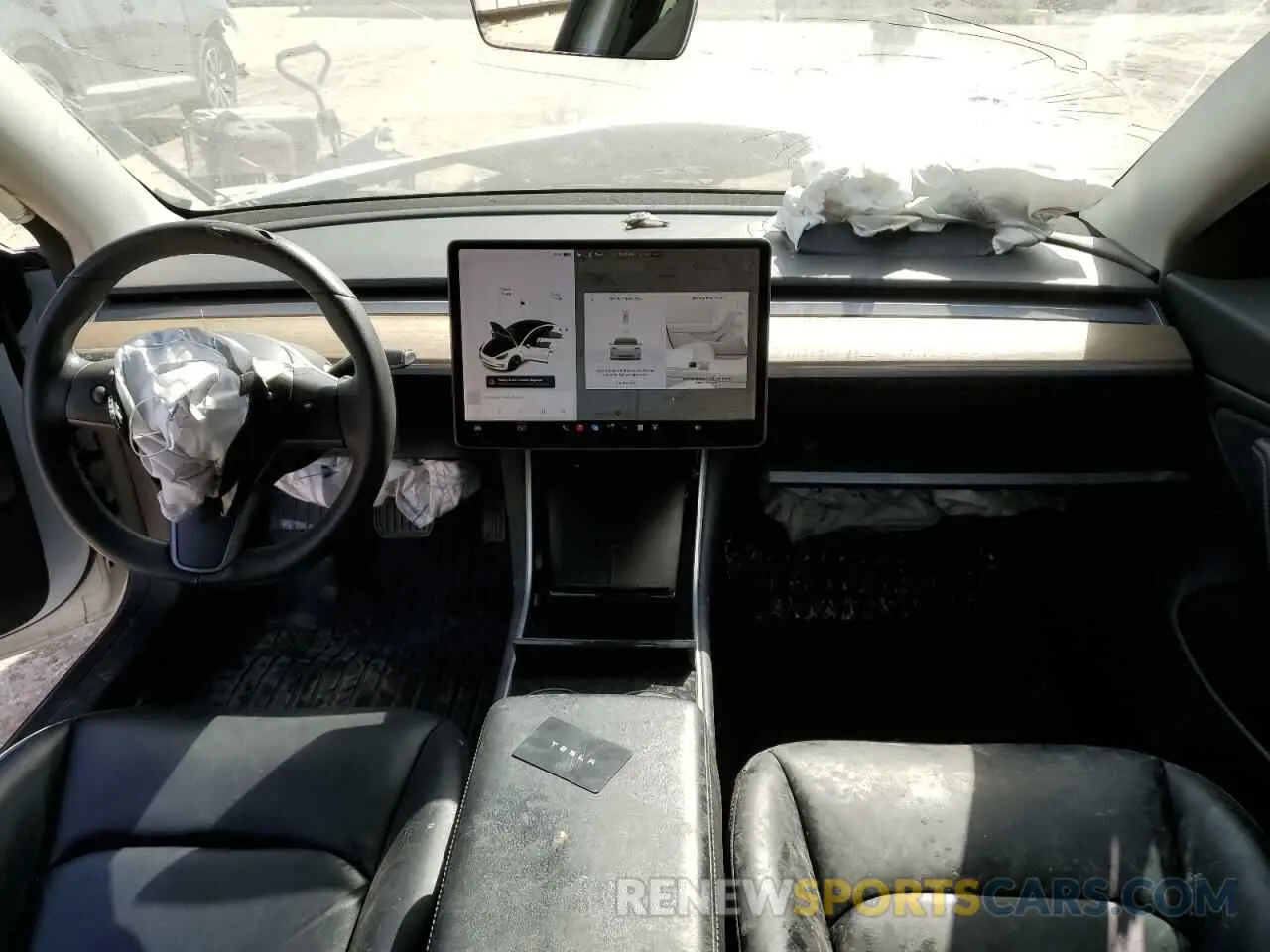 8 Photograph of a damaged car 5YJ3E1EA7KF484596 TESLA MODEL 3 2019