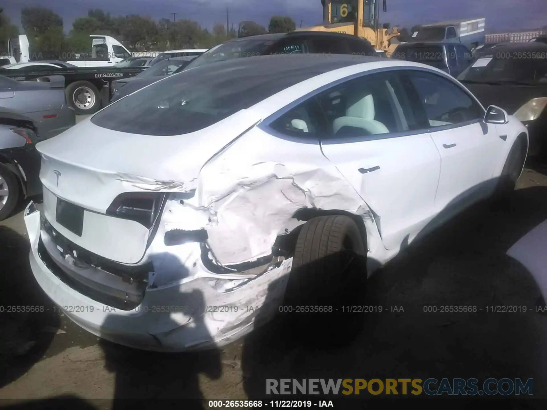 4 Photograph of a damaged car 5YJ3E1EA7KF509304 TESLA MODEL 3 2019