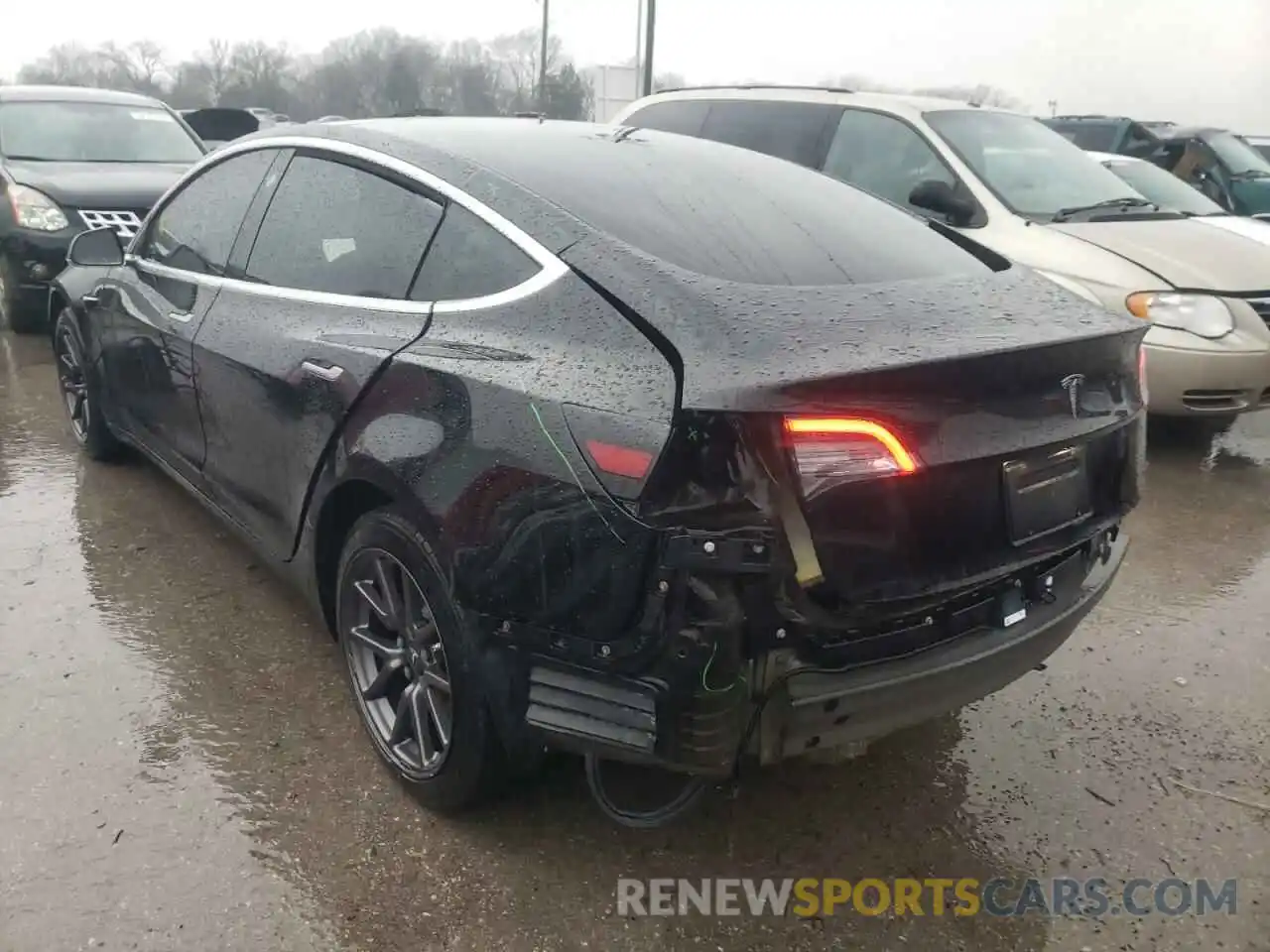 3 Photograph of a damaged car 5YJ3E1EA8KF190155 TESLA MODEL 3 2019