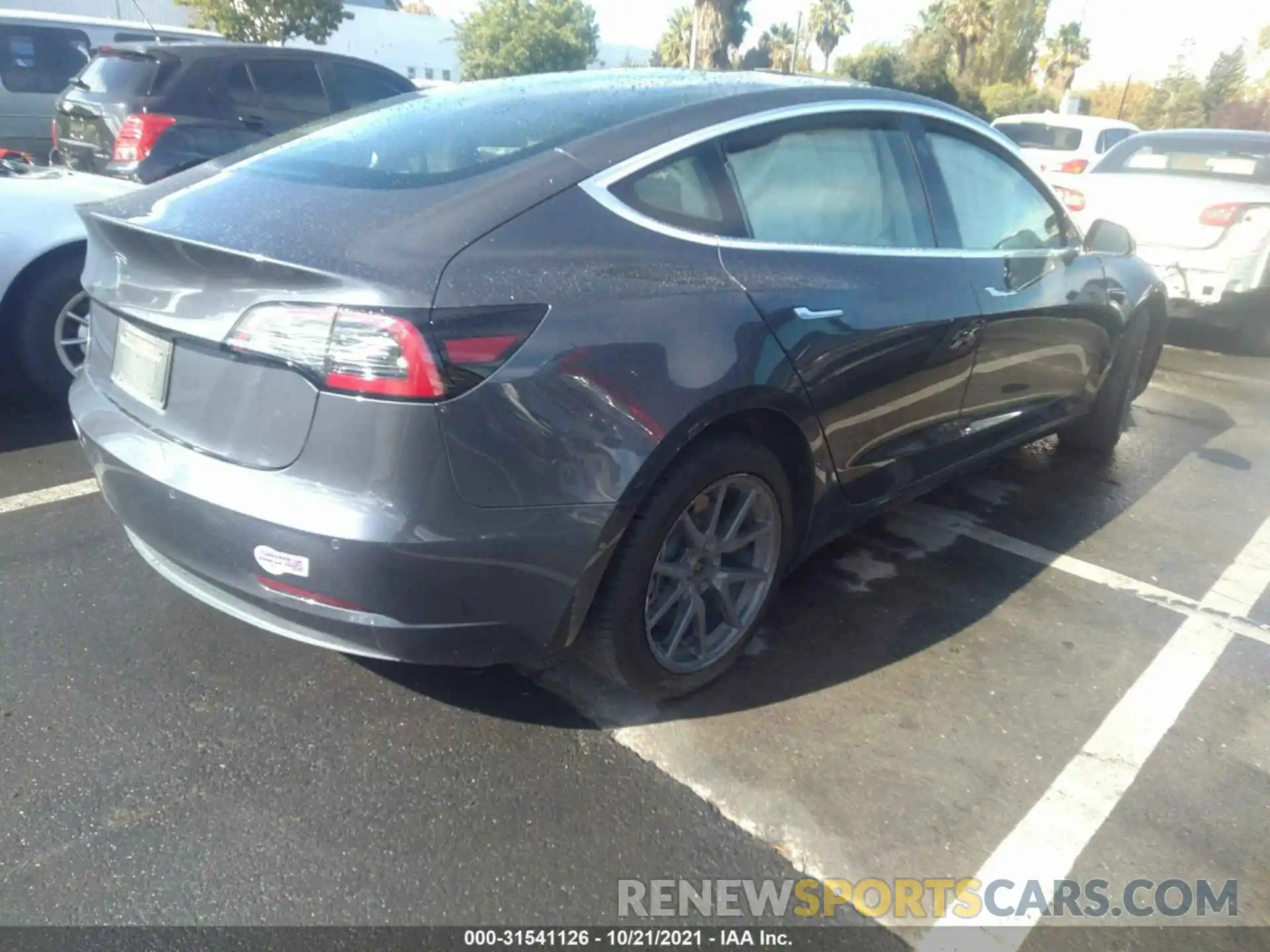 4 Photograph of a damaged car 5YJ3E1EA8KF190267 TESLA MODEL 3 2019