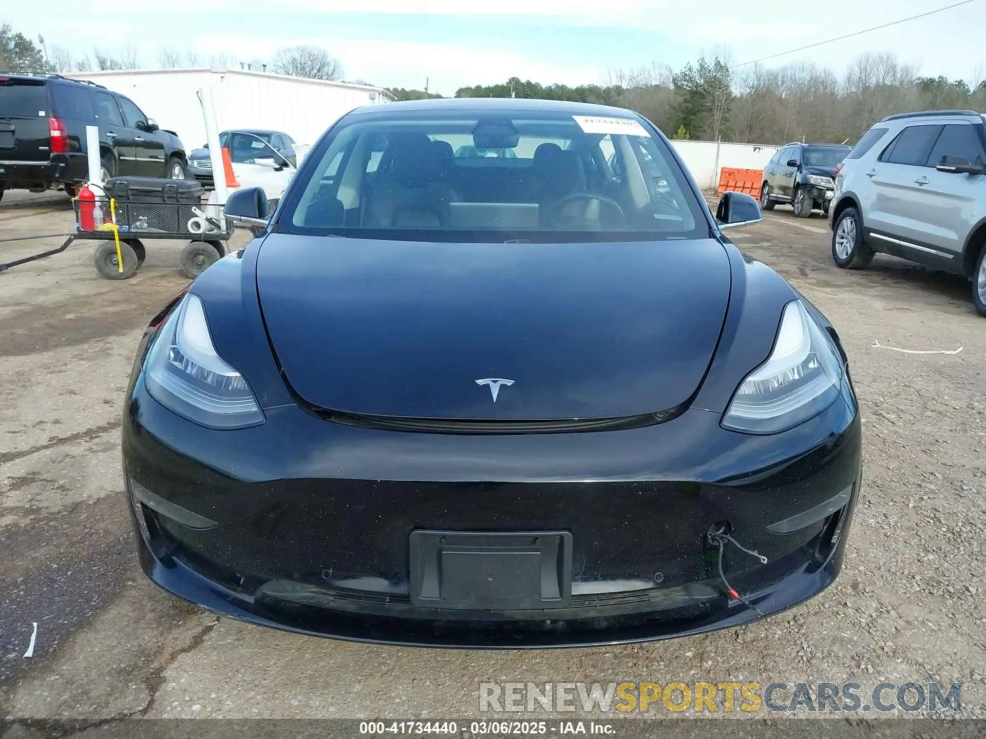 12 Photograph of a damaged car 5YJ3E1EA8KF192908 TESLA MODEL 3 2019