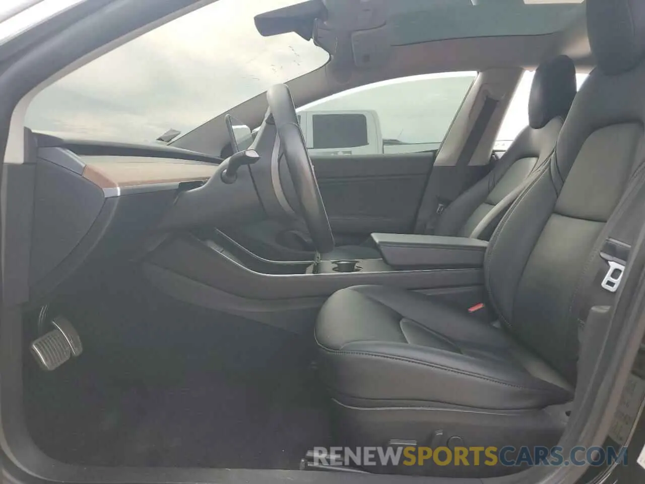7 Photograph of a damaged car 5YJ3E1EA8KF297299 TESLA MODEL 3 2019