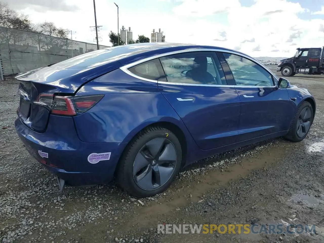 3 Photograph of a damaged car 5YJ3E1EA8KF299456 TESLA MODEL 3 2019