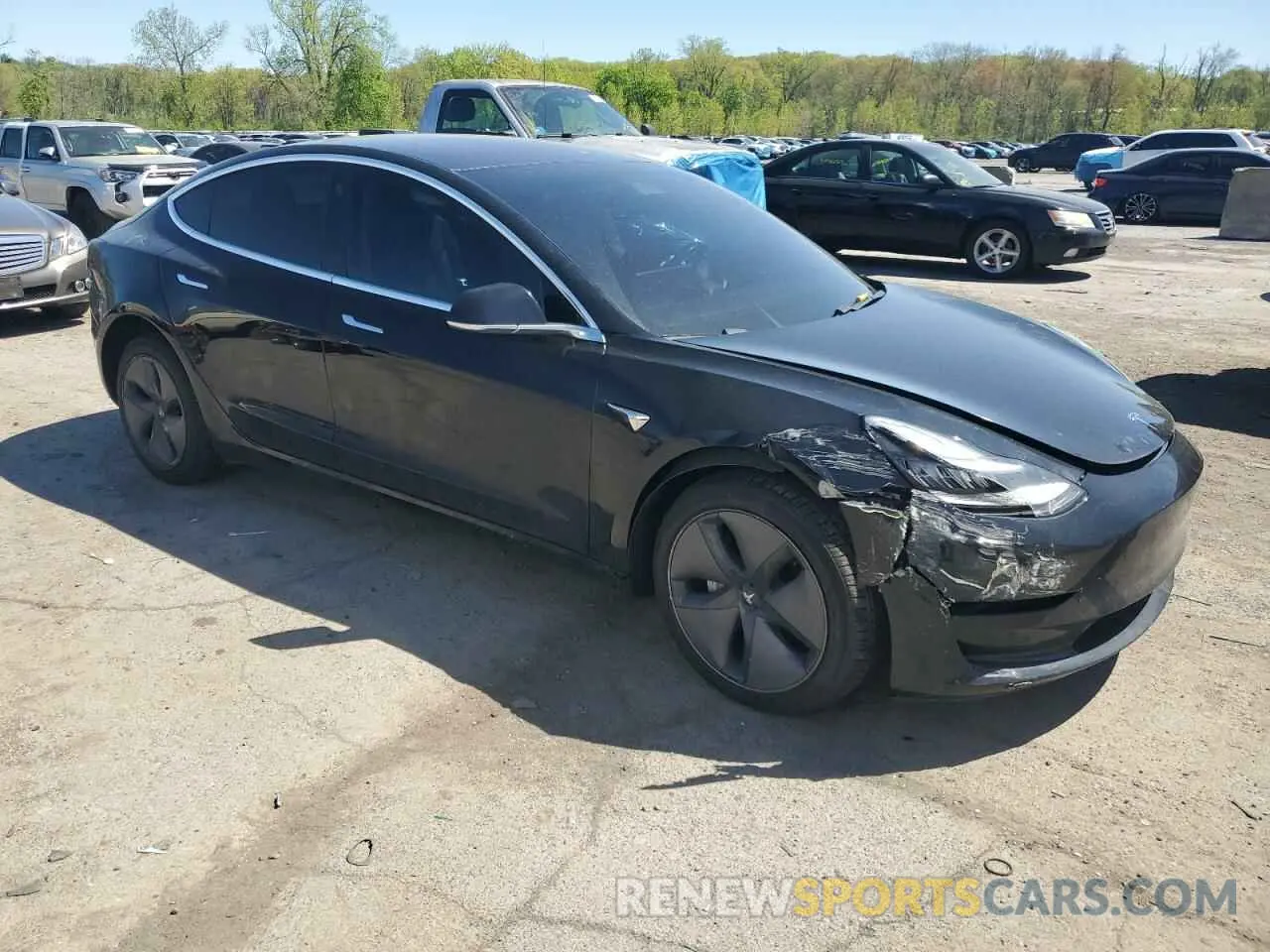 4 Photograph of a damaged car 5YJ3E1EA8KF304347 TESLA MODEL 3 2019