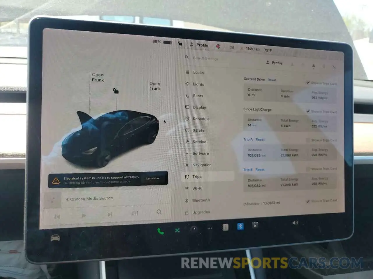 9 Photograph of a damaged car 5YJ3E1EA8KF304347 TESLA MODEL 3 2019