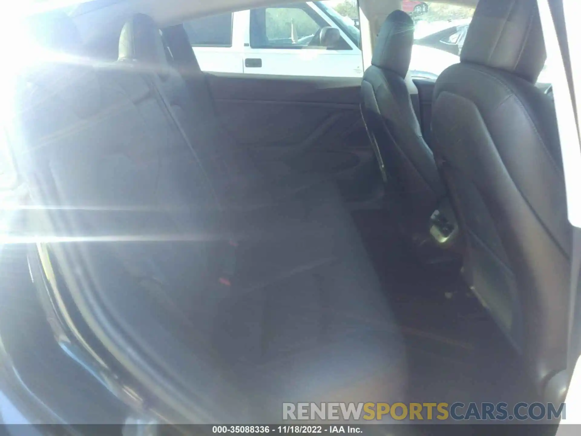 8 Photograph of a damaged car 5YJ3E1EA8KF305840 TESLA MODEL 3 2019